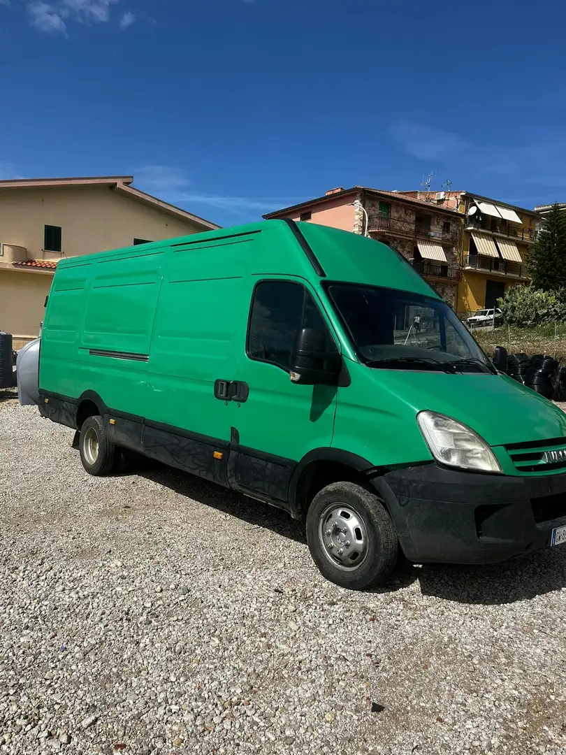 Iveco Daily Verde - 2