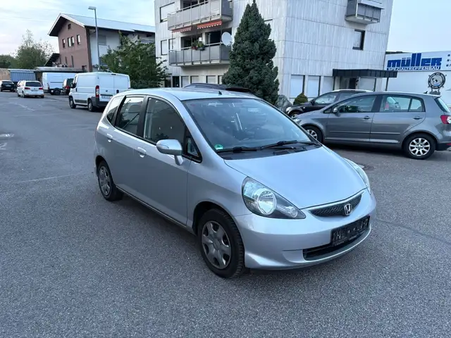 Honda Jazz 1.4 LS *1 Hand * nur 70122 km*TÜV Neu
