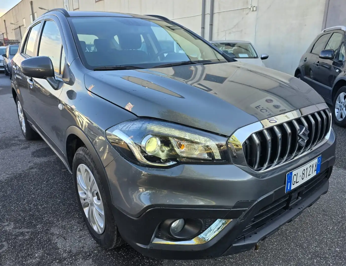 Suzuki SX4 S-Cross 1.4 Hybrid 4WD All Grip A/T Starview Gris - 2