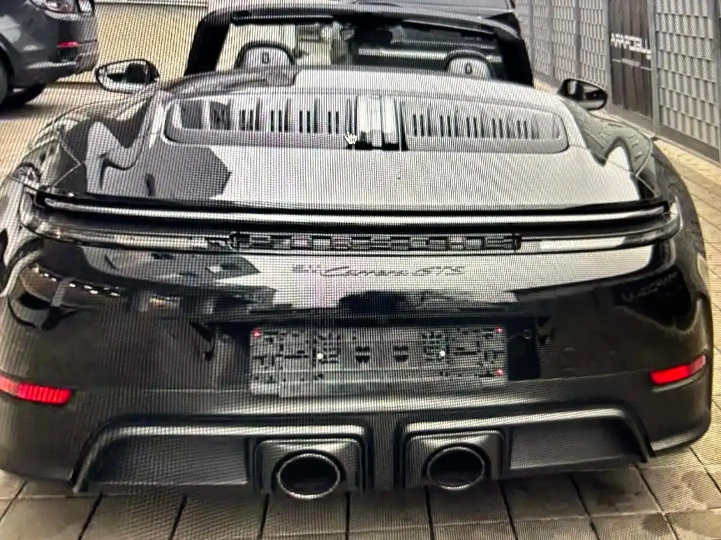 Porsche 911 992 Cabrio 3.0 Carrera GTS- NUOVA crna - 1