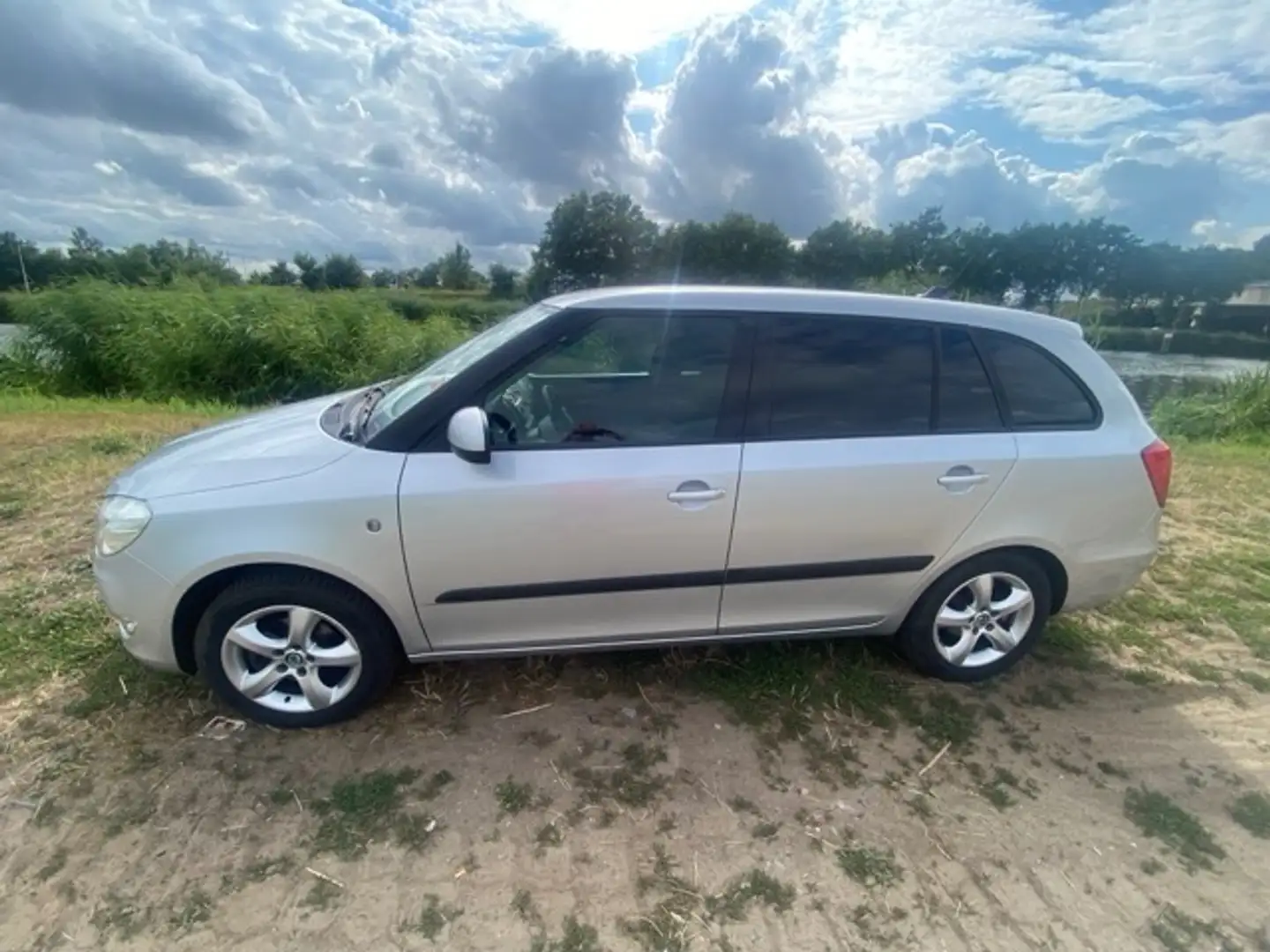 Skoda Fabia Combi 1.2 TDI Greenline Nav/Cruise/AC/Trekhaak Zilver - 2