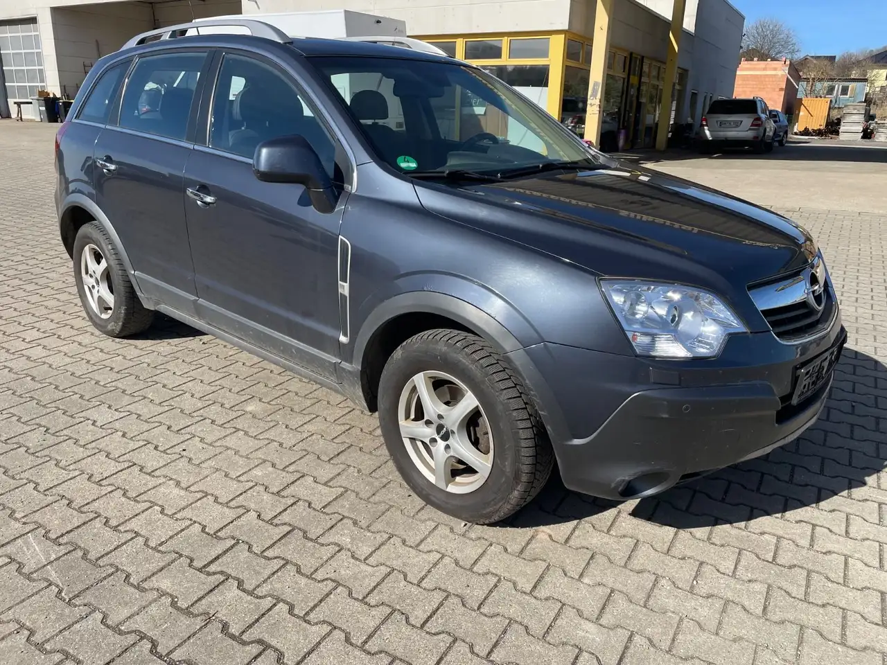 Opel Antara