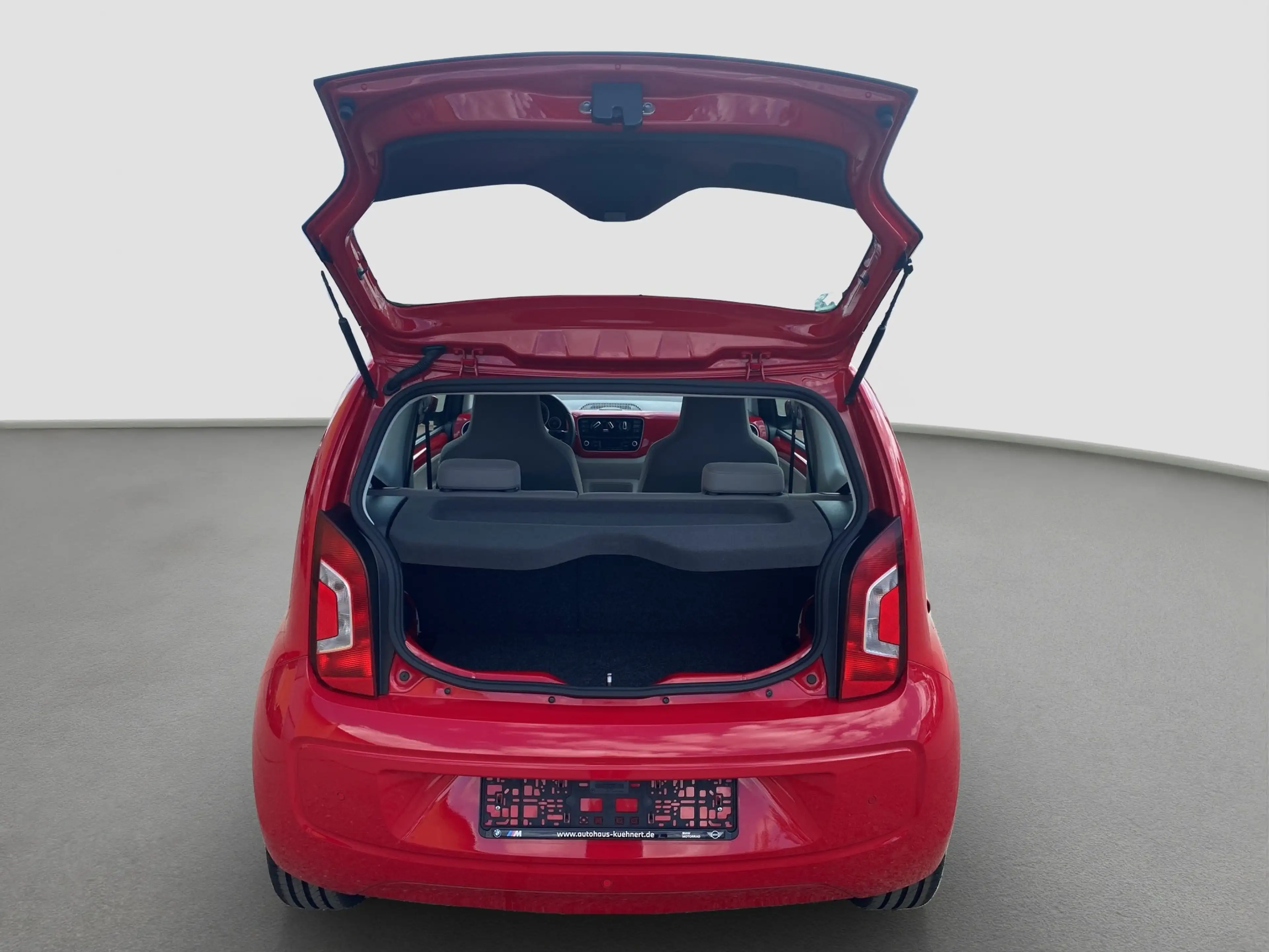 Volkswagen up! 1.0 BlueMotion Technology Navi PDC Klima — photo 9