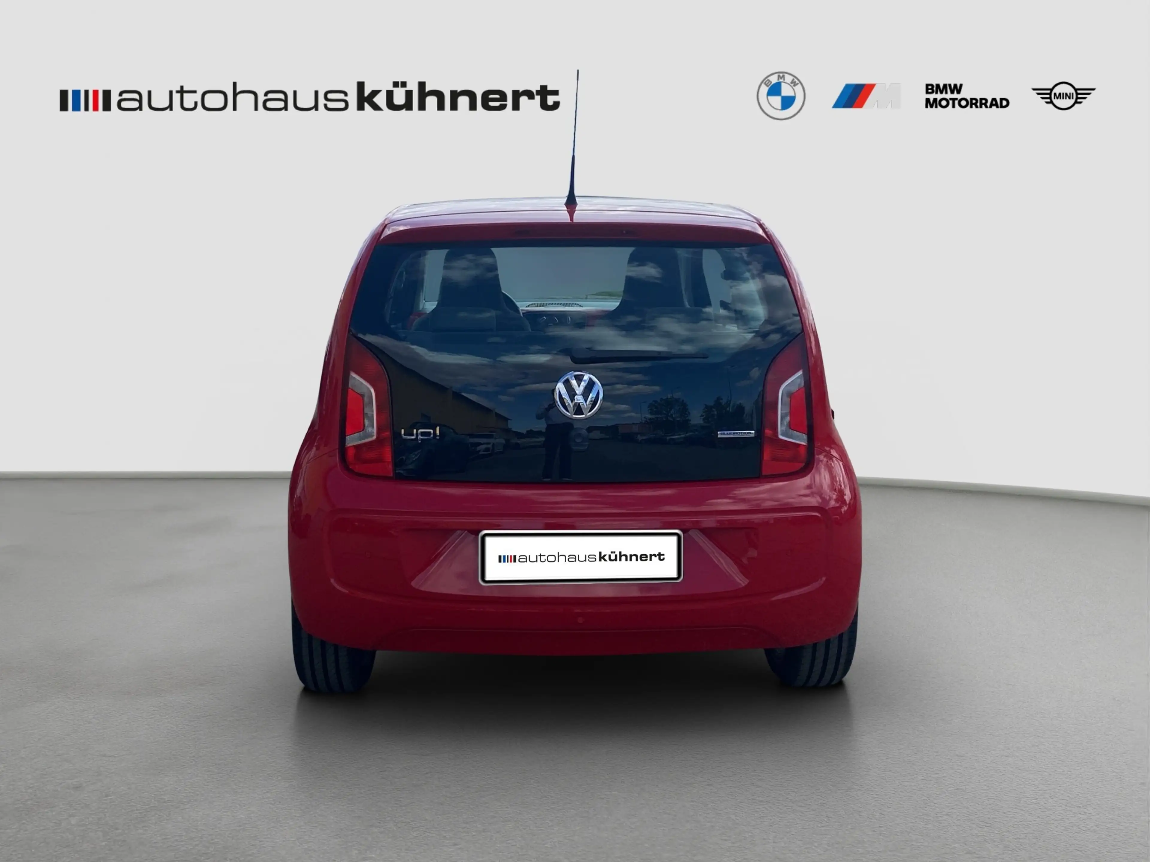 Volkswagen up! 1.0 BlueMotion Technology Navi PDC Klima — photo 5