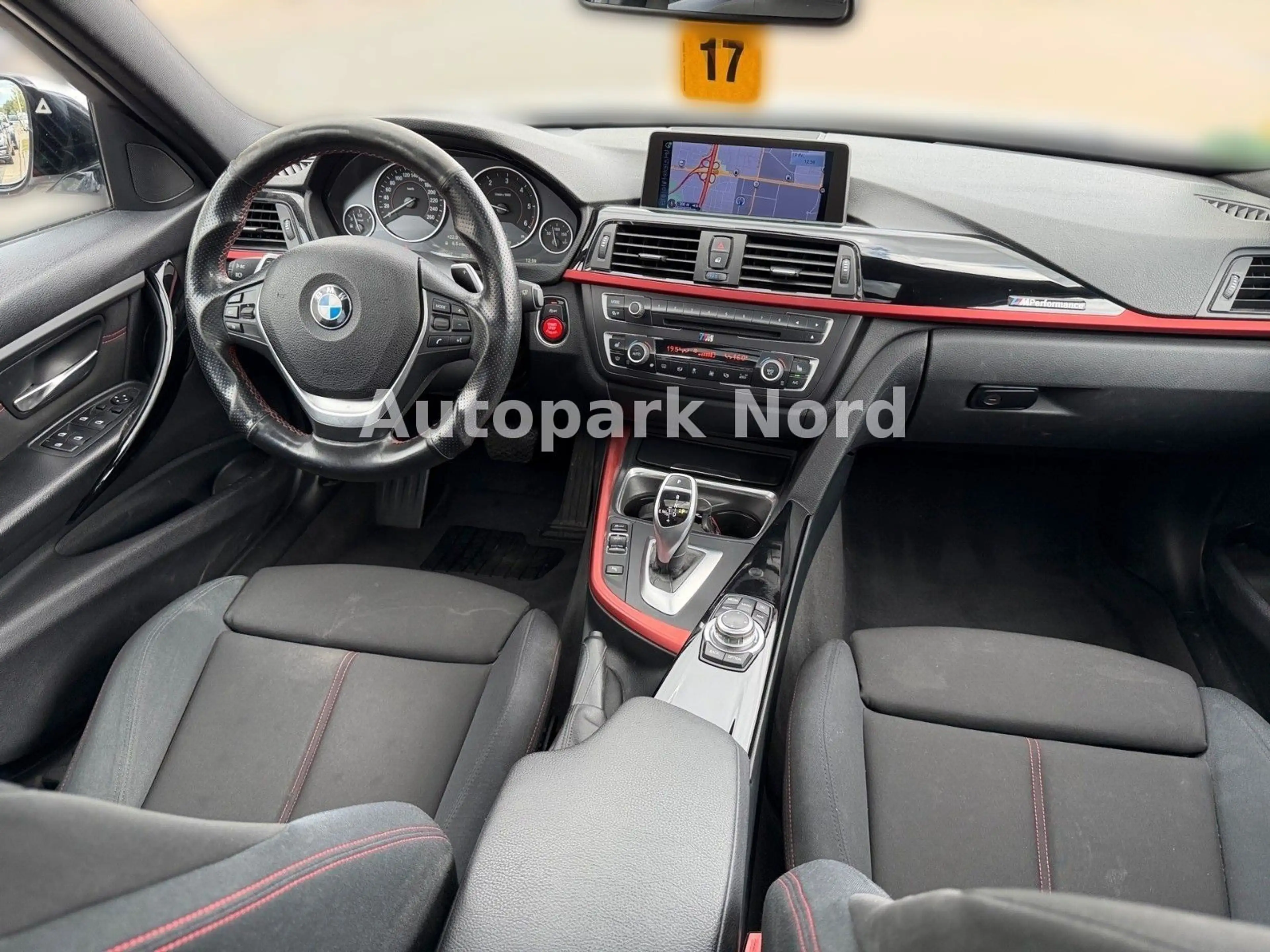 BMW 330 d Touring Aut. Sport Line/AHK/PANO/KAMERA/SHZ — photo 14