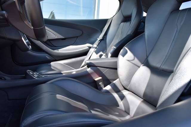 McLaren 570S LIFT B&O CARBON CERAMIC ALARM ACC