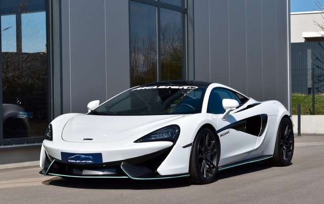 Imagine McLaren 570S LIFT B&O CARBON CERAMIC ALARM ACC