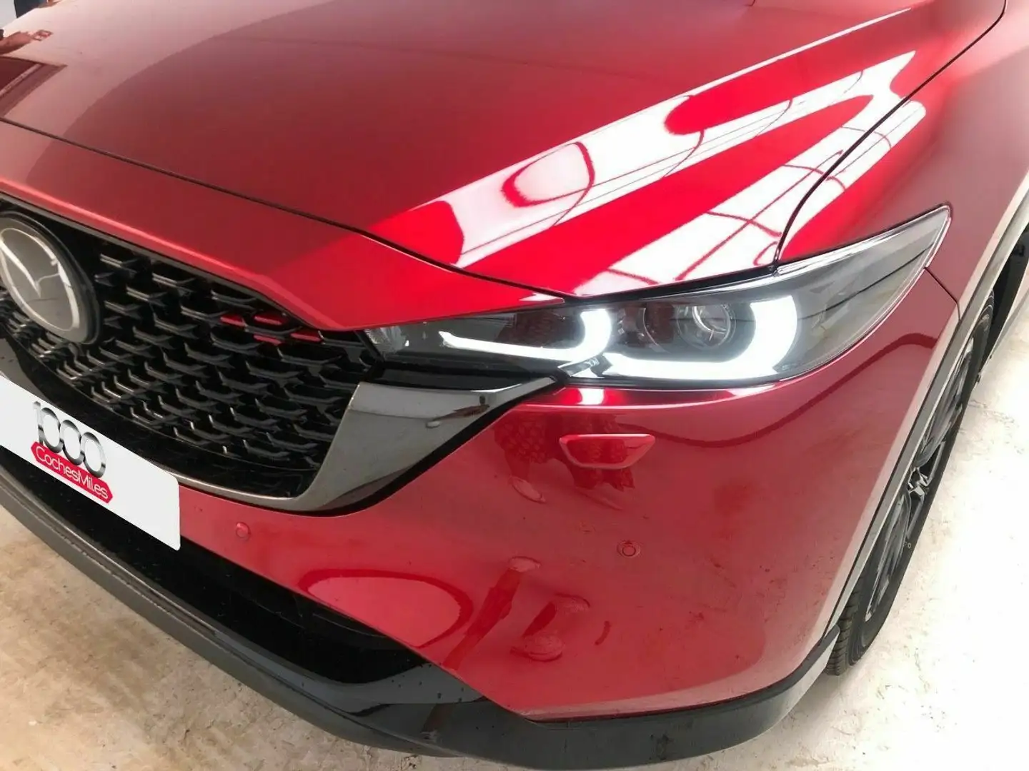 Mazda CX-5 2.0 e-Skyactiv-G MHEV Homura Plus 2WD Aut. 121kW Rojo - 2