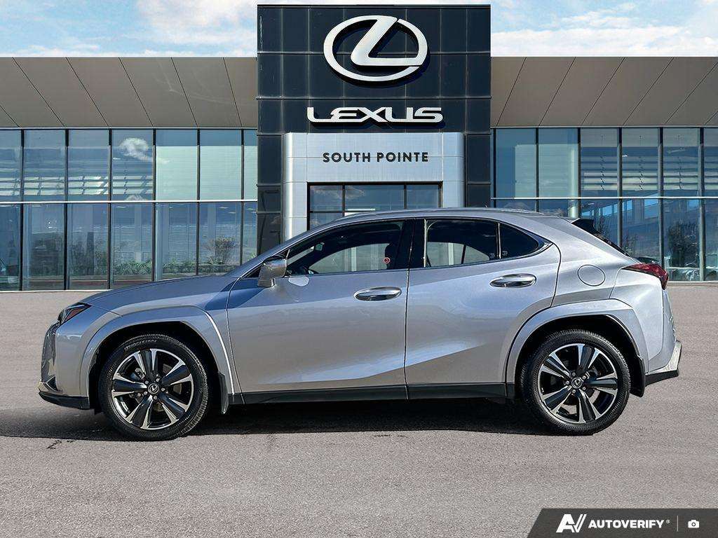 2025 Lexus UX