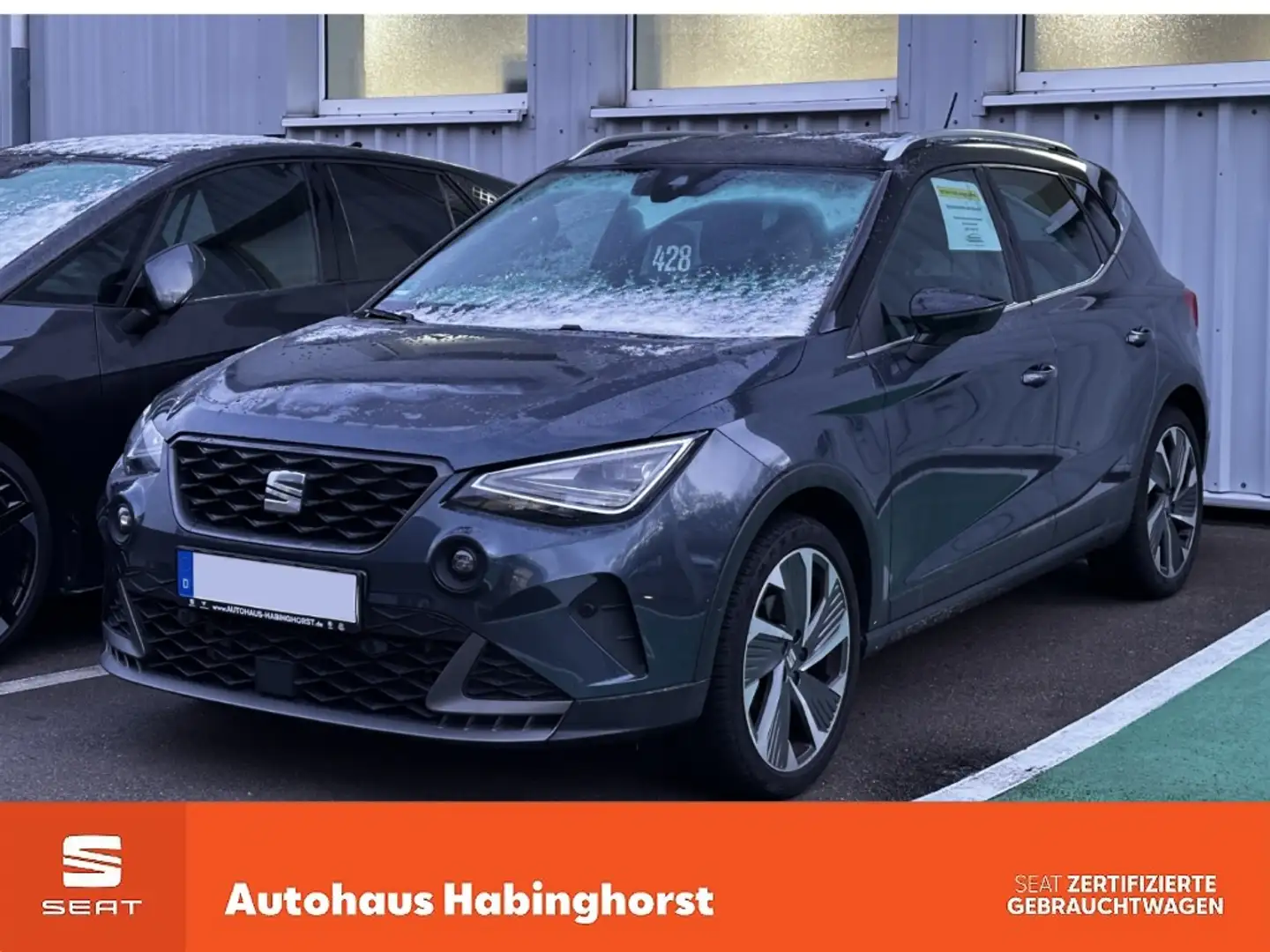 SEAT Arona 1.0 TSI FR Beats PDC ACC Navi  Kessy LED SHZ 18Alu Grau - 1