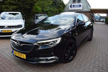 Grand Sport 1.5 Turbo Exclusive AUTOM/PANO DAK/ADA