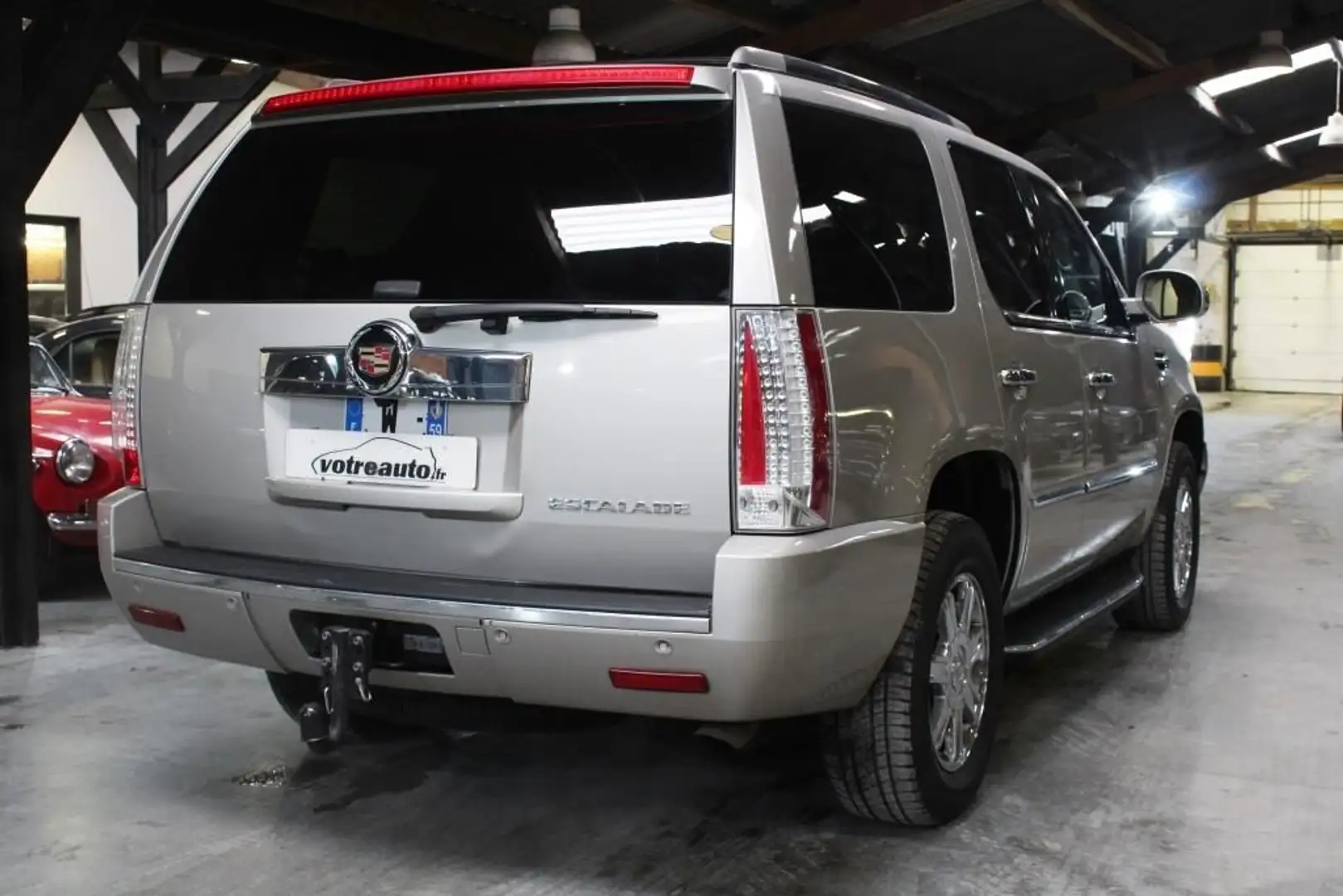 Cadillac Escalade 6.2 V8 409 - 2