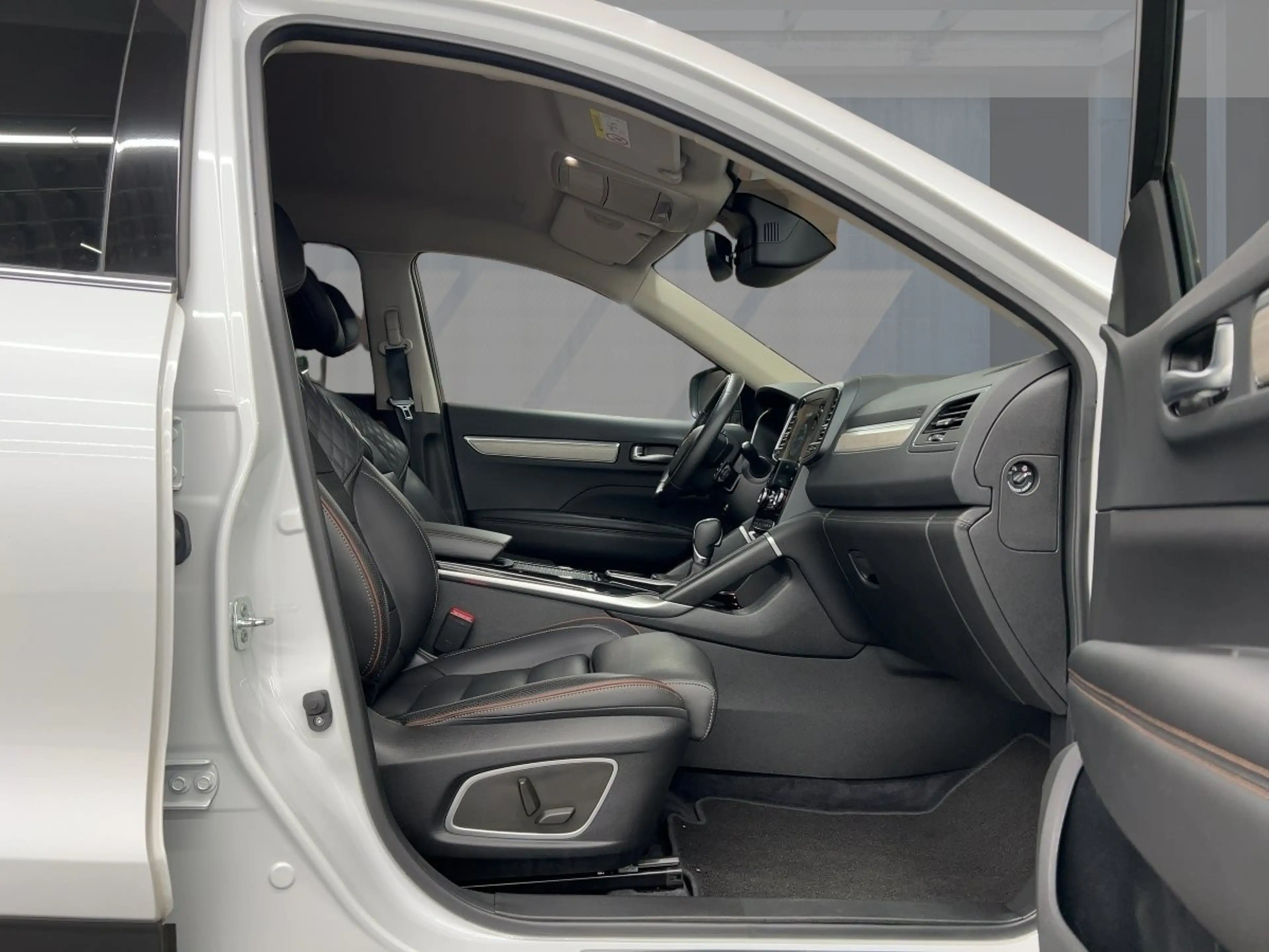 Renault Koleos INITIALE PARIS 4x4 dCi 185 X-Tronic SELBSTPARKEND — photo 8