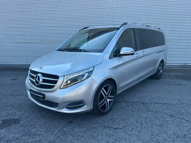Mercedes-Benz V 220 d Premium EL auto E6