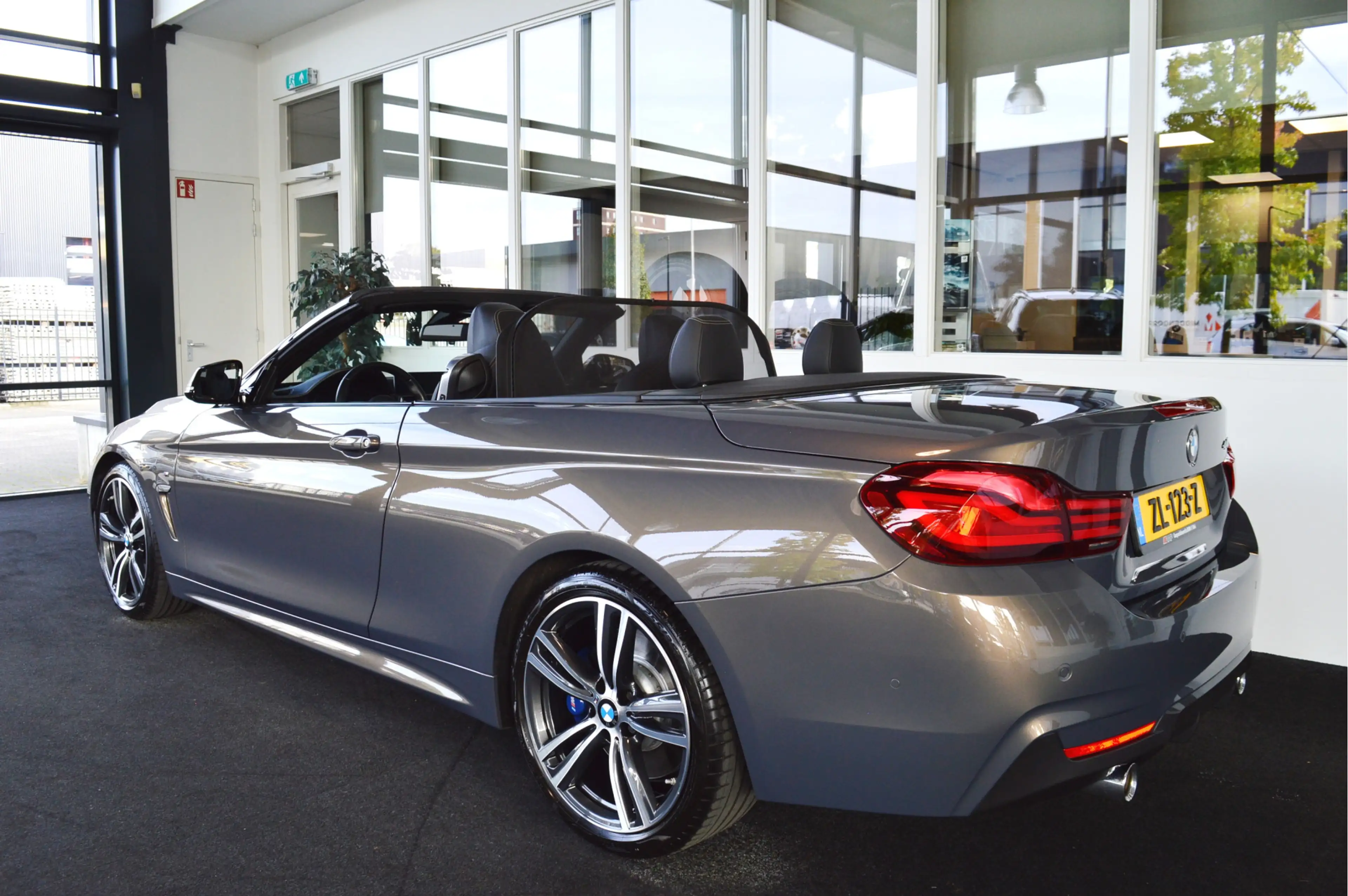 BMW 440 4-serie Cabrio 440i M-Sportedition | Individual !! — photo 10