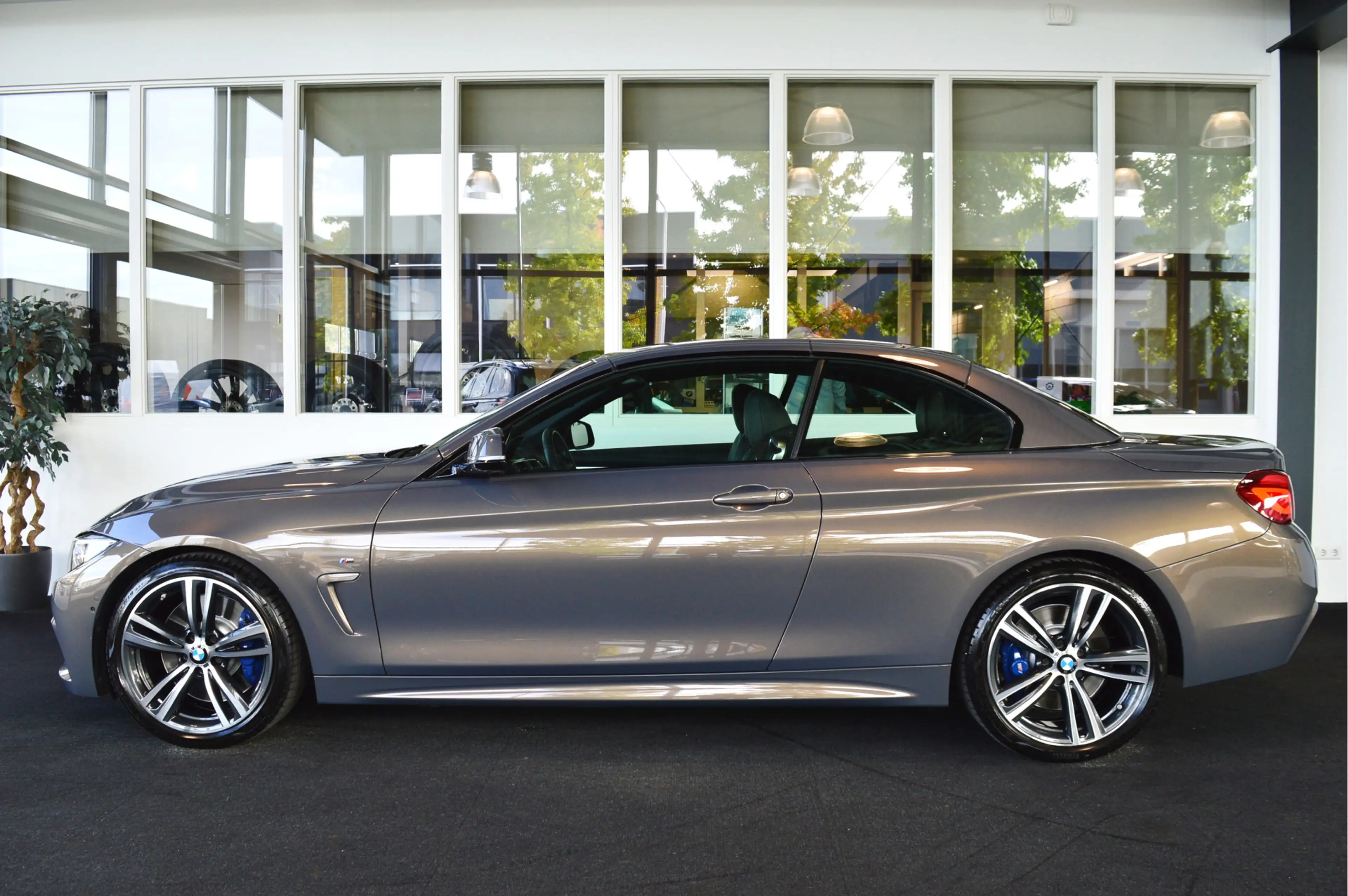 BMW 440 4-serie Cabrio 440i M-Sportedition | Individual !! — photo 3