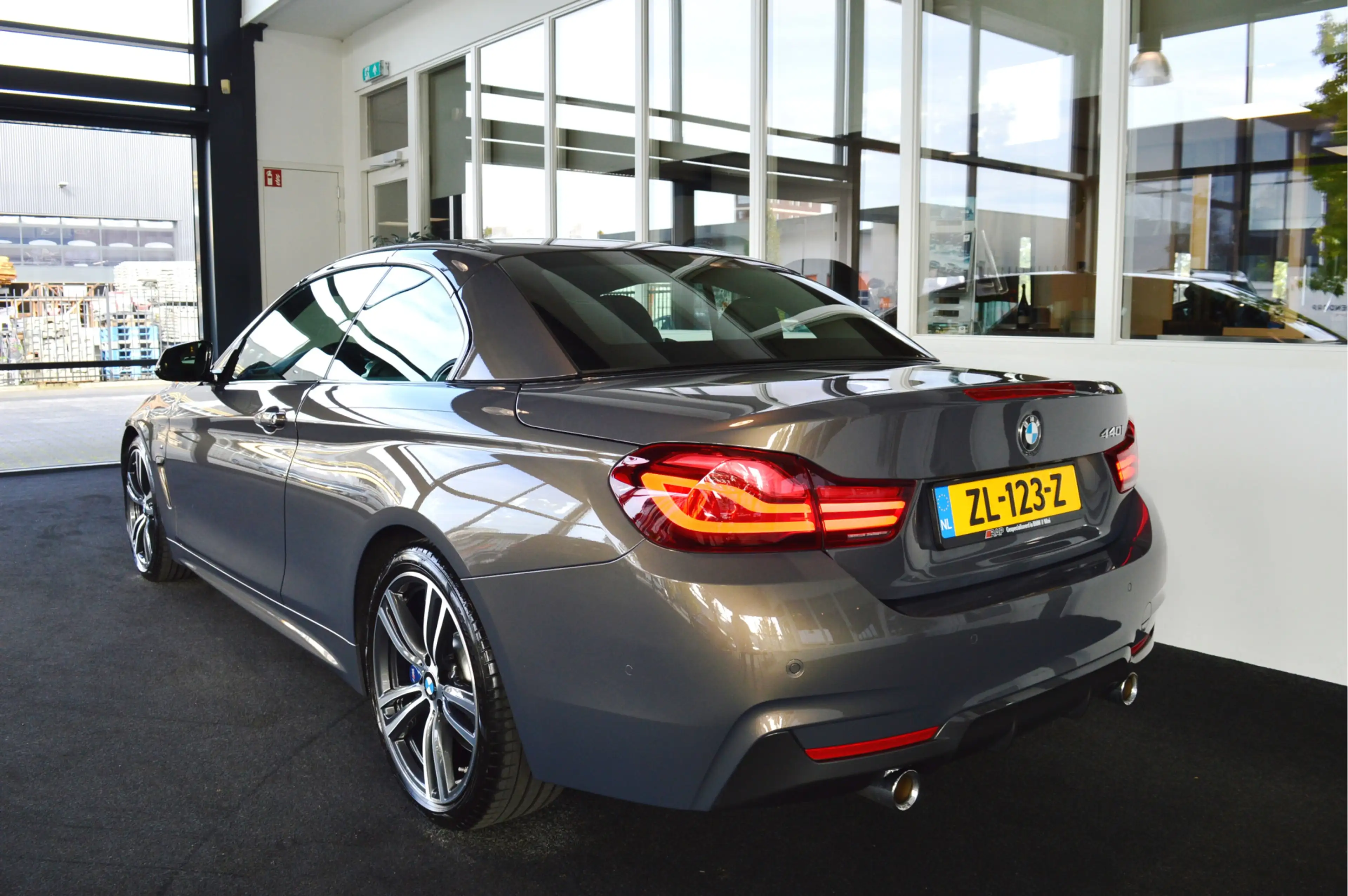 BMW 440 4-serie Cabrio 440i M-Sportedition | Individual !! — photo 6