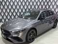 Mercedes-Benz A 250 e PHEV // AMG LINE // FACELIFT // PANO // Grijs - thumbnail 42