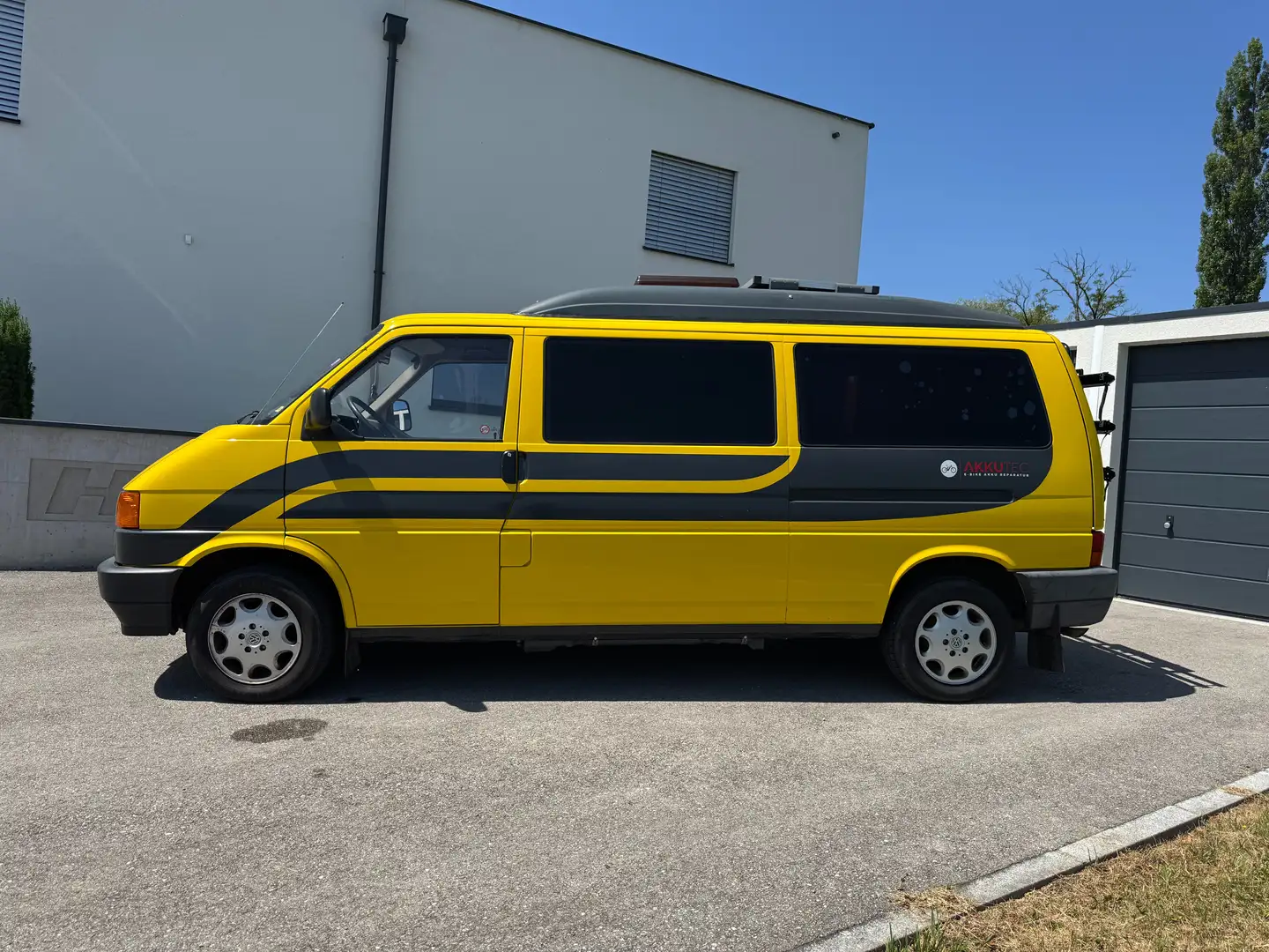 Volkswagen T4 Syncro Gelb - 2