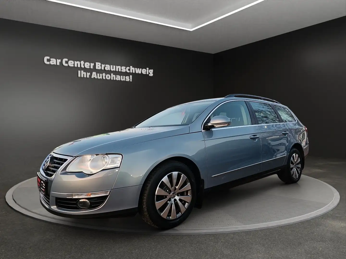 Volkswagen Passat Variant 2.0 TDI Comfortline+1~Hand+AHK Albastru - 1