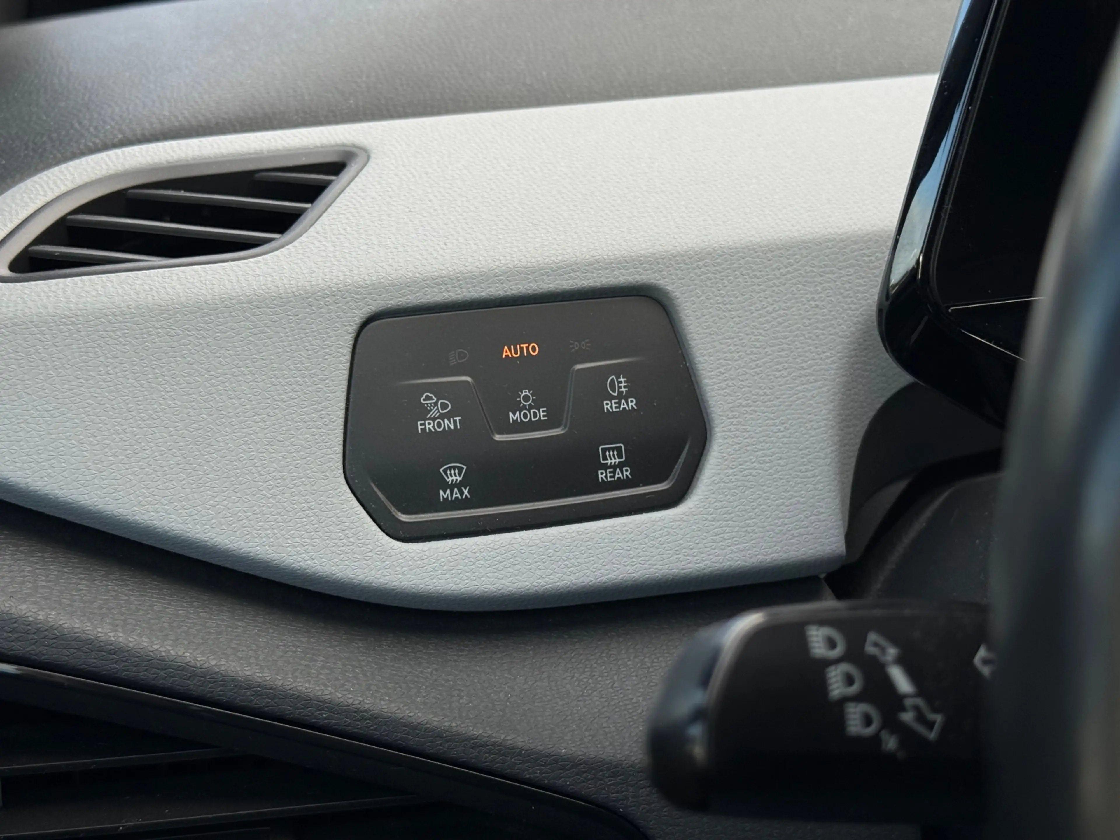 Volkswagen ID.3 First Max 58 kWh | pano | keyless | 20" | HUD | el — photo 20