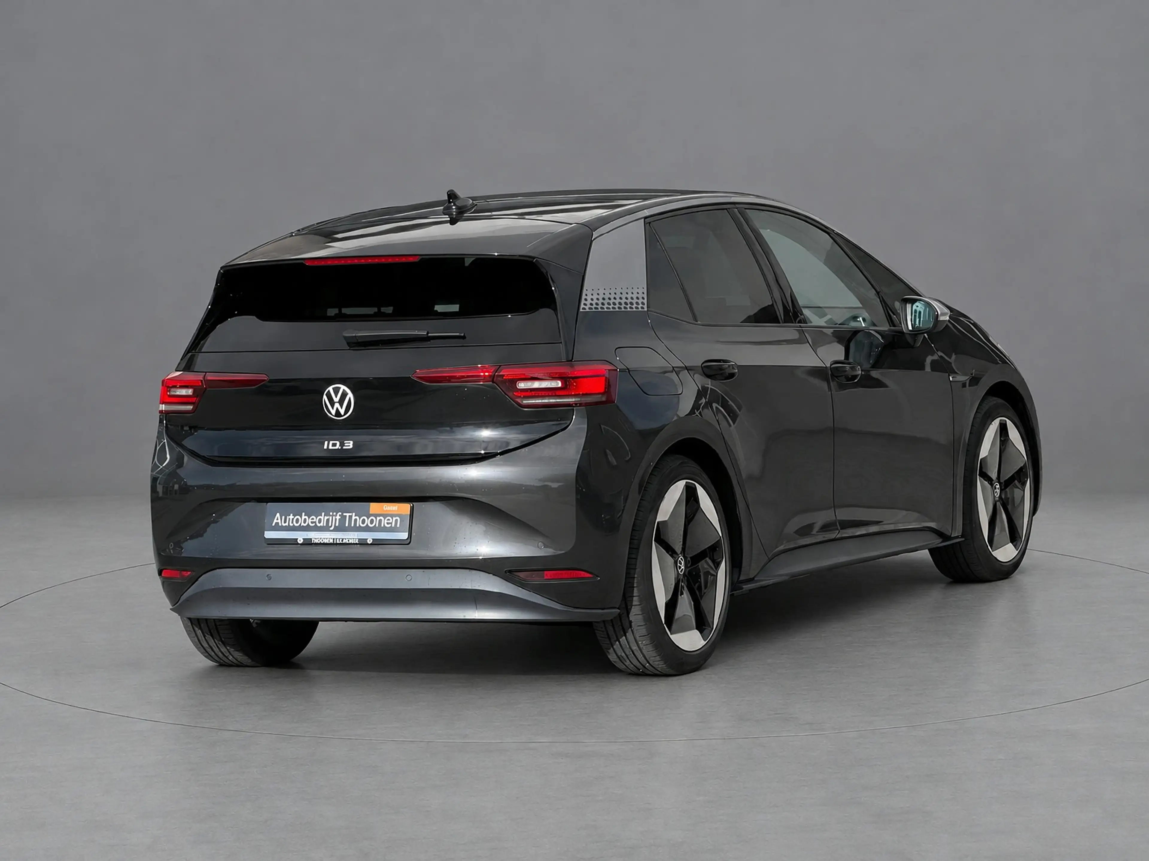 Volkswagen ID.3 First Max 58 kWh | pano | keyless | 20" | HUD | el — photo 9