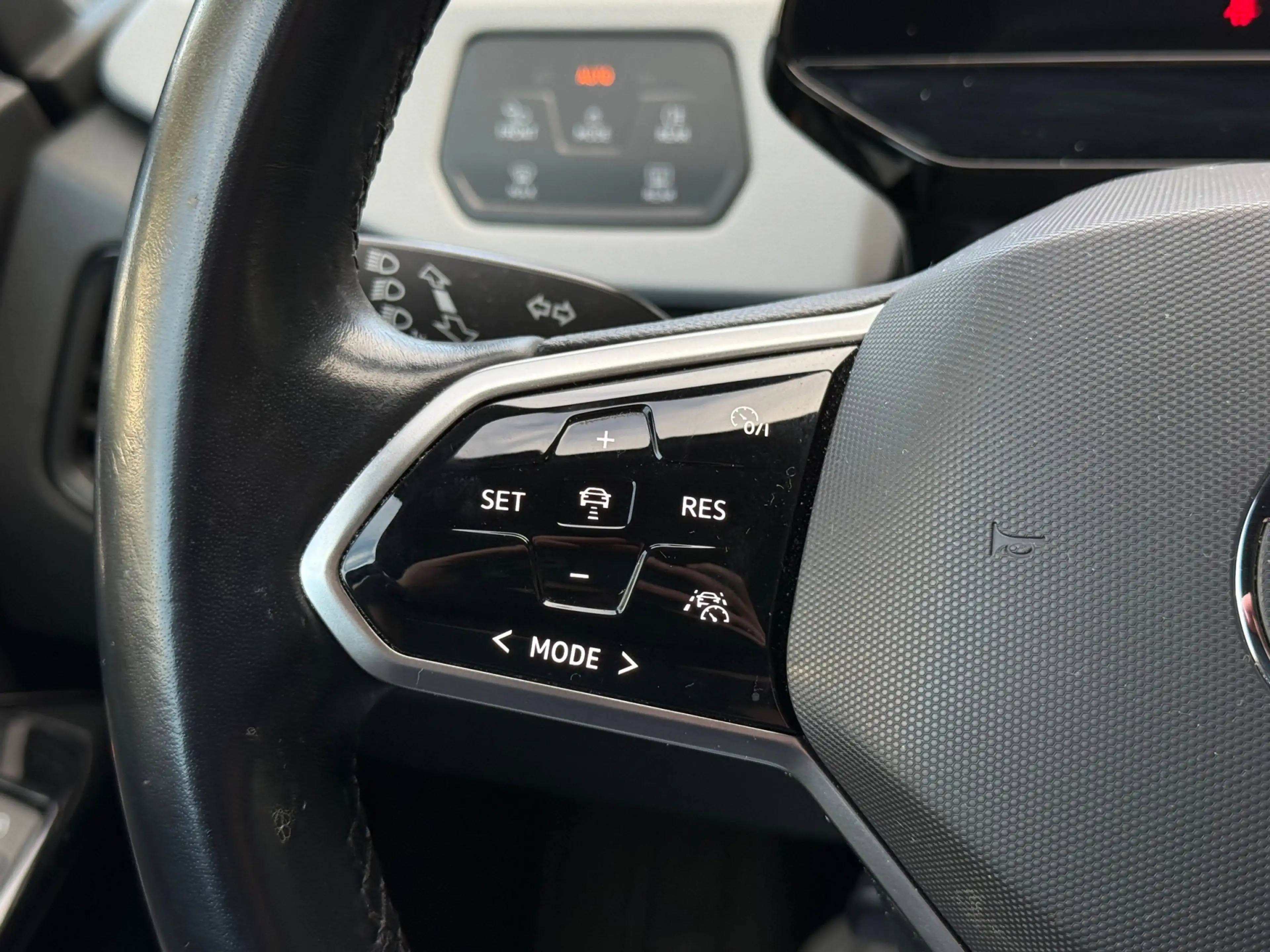 Volkswagen ID.3 First Max 58 kWh | pano | keyless | 20" | HUD | el — photo 23