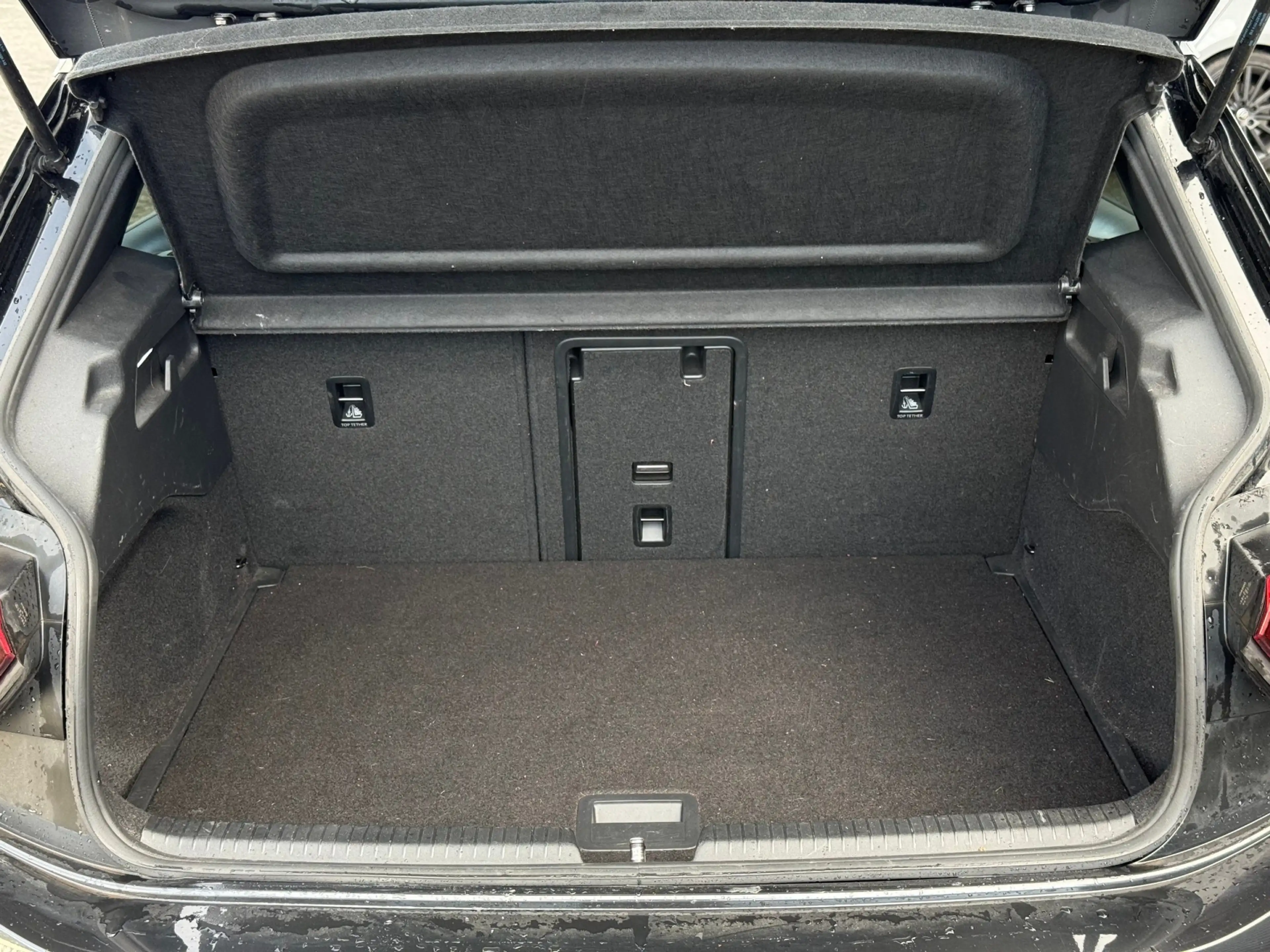 Volkswagen ID.3 First Max 58 kWh | pano | keyless | 20" | HUD | el — photo 10
