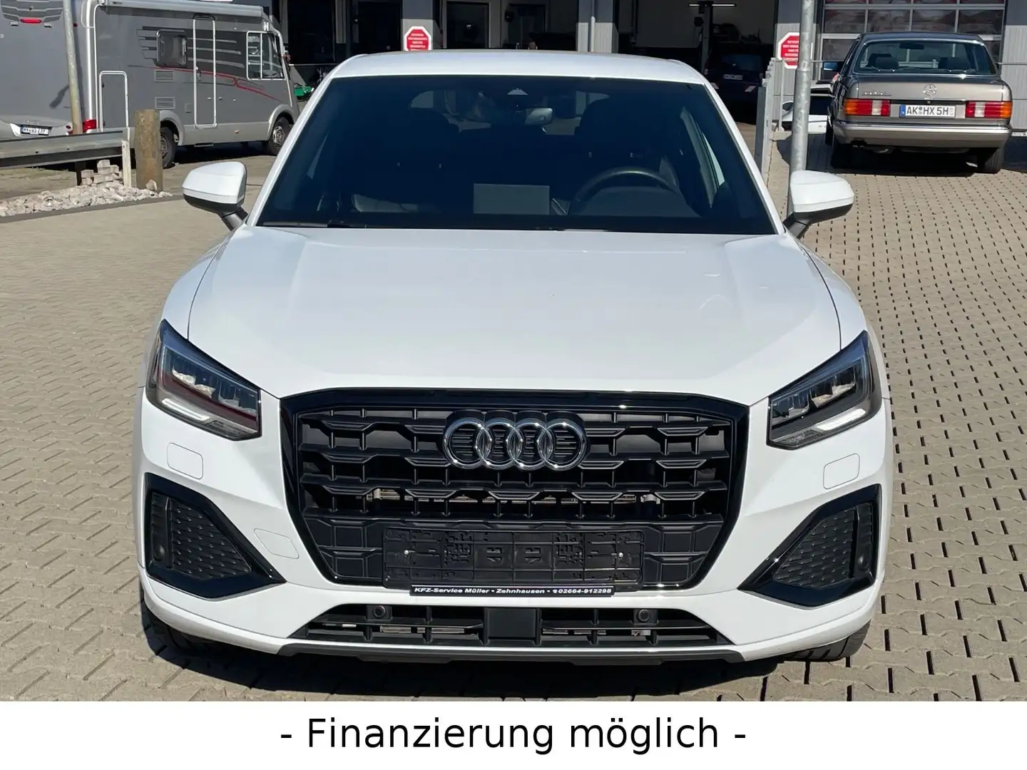 Audi Q2 1.5 TFSI + LED + NAVI + S-LINE Weiß - 2