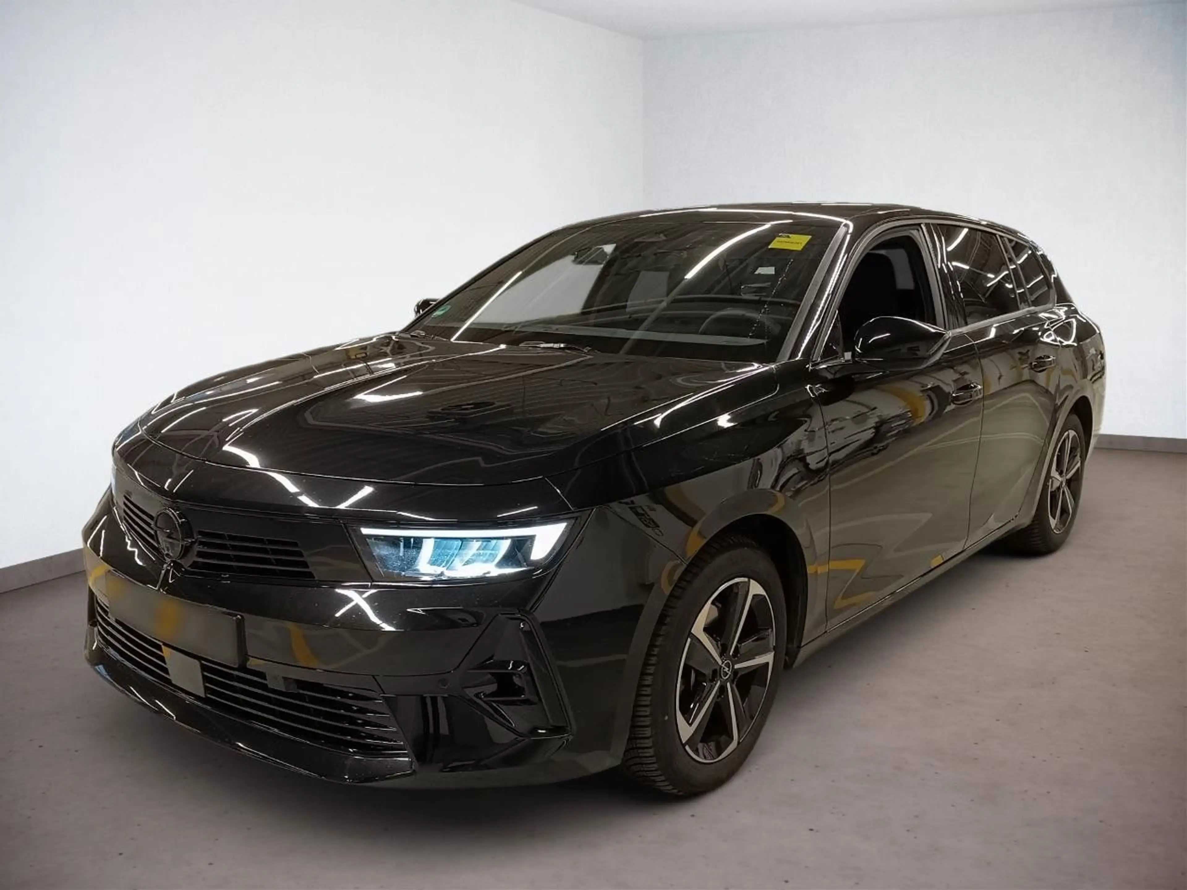 Opel Astra Sports Tourer GS 1.2 Turbo S/S 6G*SHZ*AHK* — photo 2