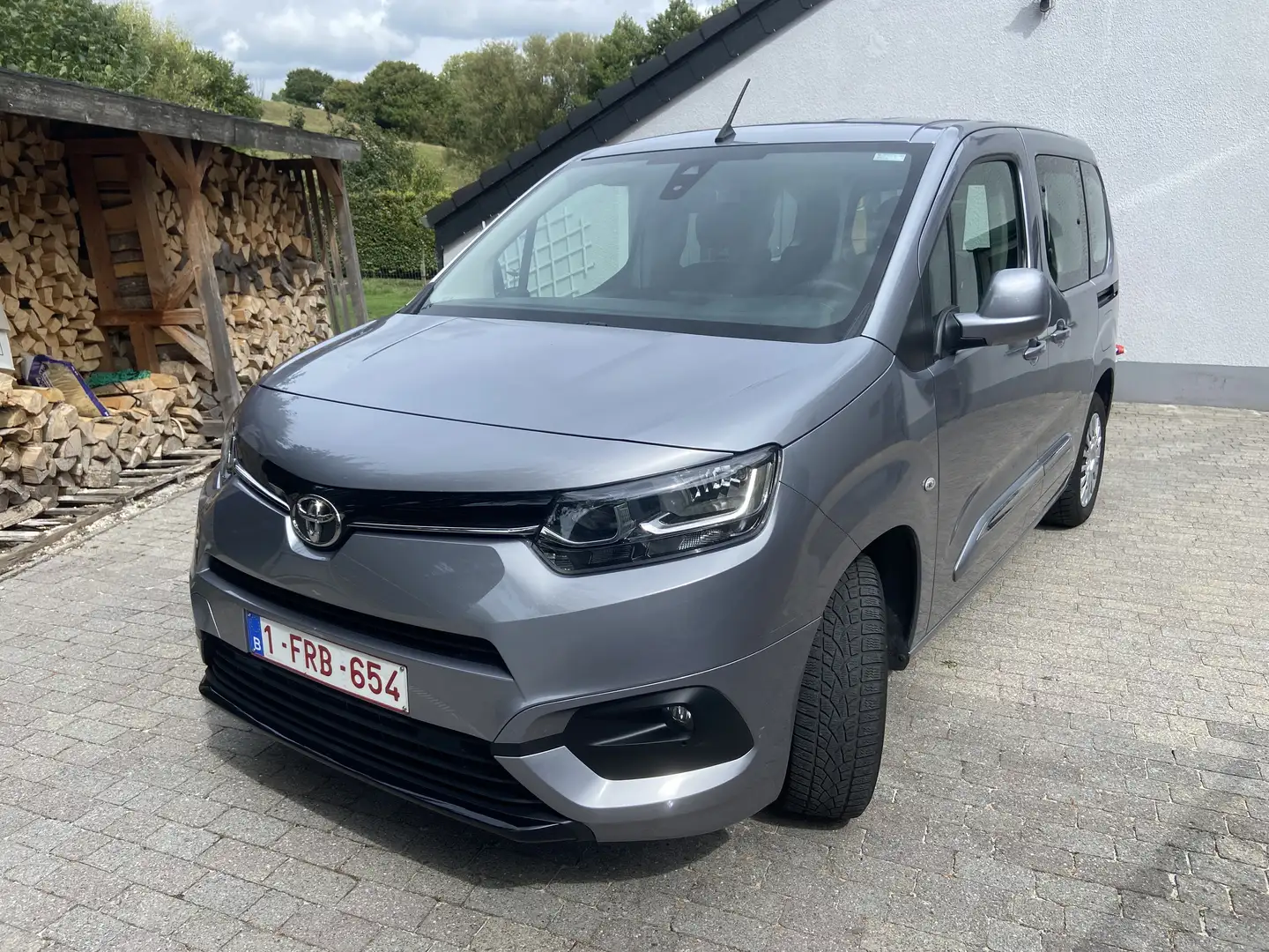 Toyota Proace City Verso 1.2 Turbo L1 Combi - 1