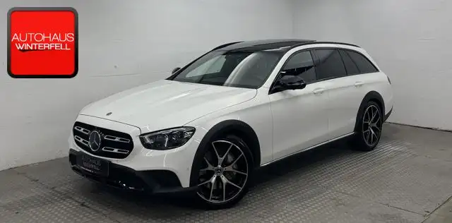Mercedes-Benz E 400 d T 4M All-Terrain NIGHT AMG 20Z+PANO+MEMO