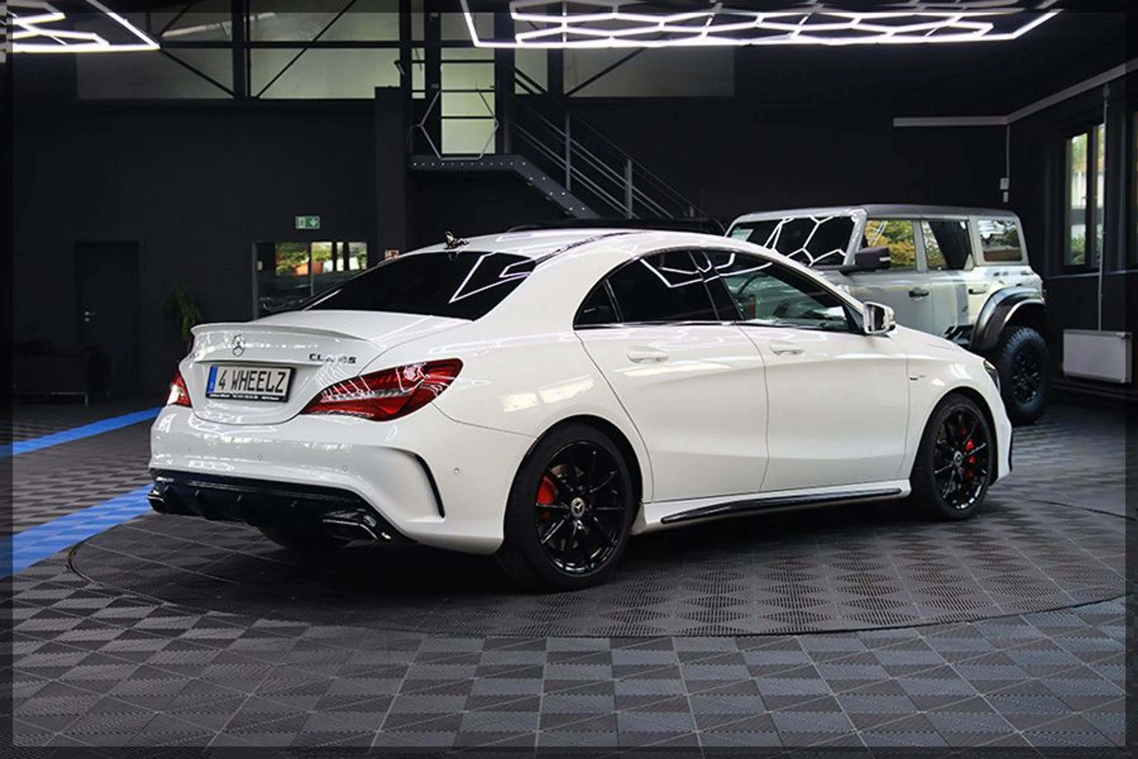 Mercedes-Benz CLA 45 AMG 4MATIC OHNE OPF / PDC / NAVI — photo 5