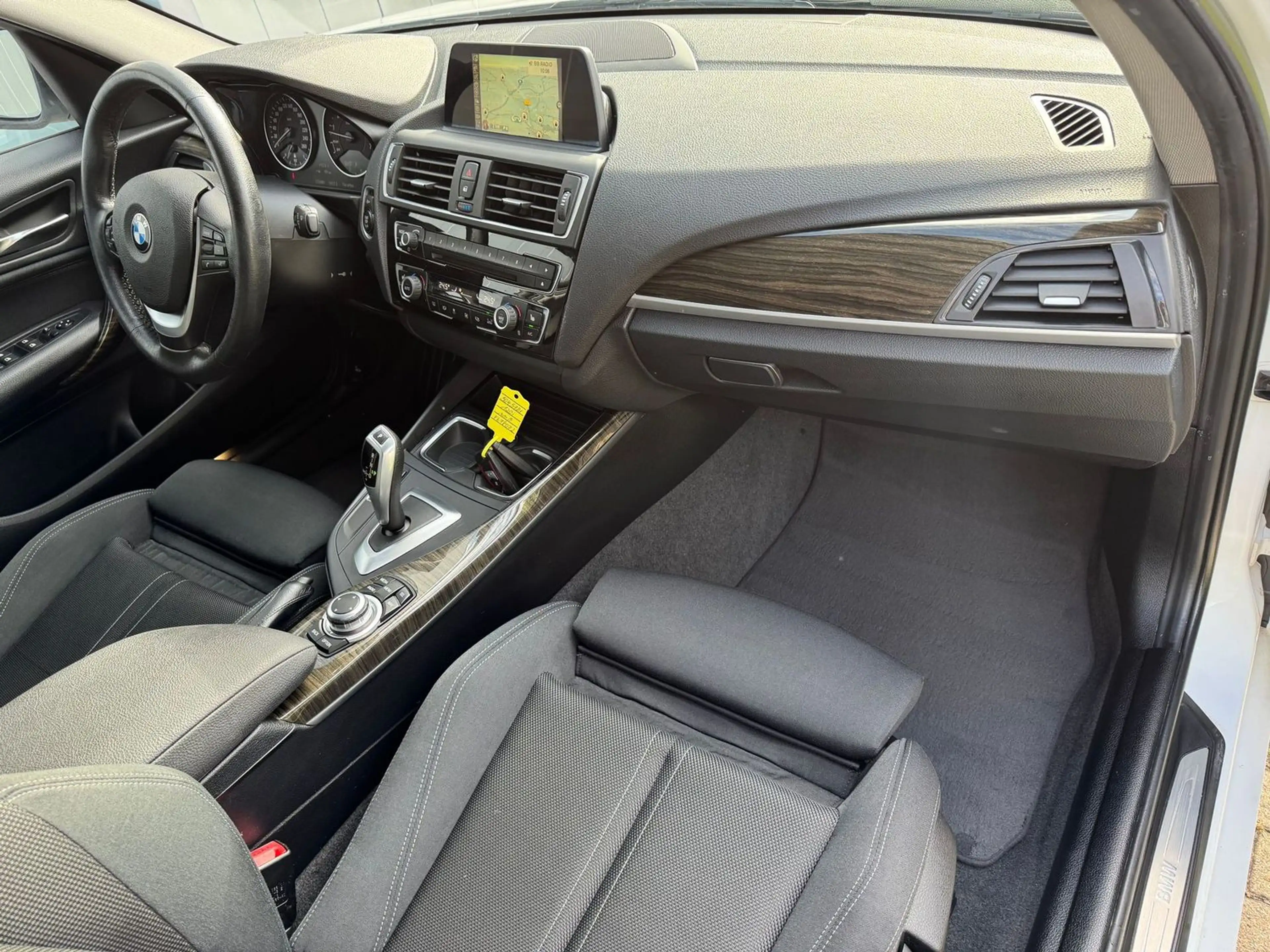 BMW 120 i Sport Line +KEYLESS+LENKRADHZG+SITZHZG+8FACH — photo 15
