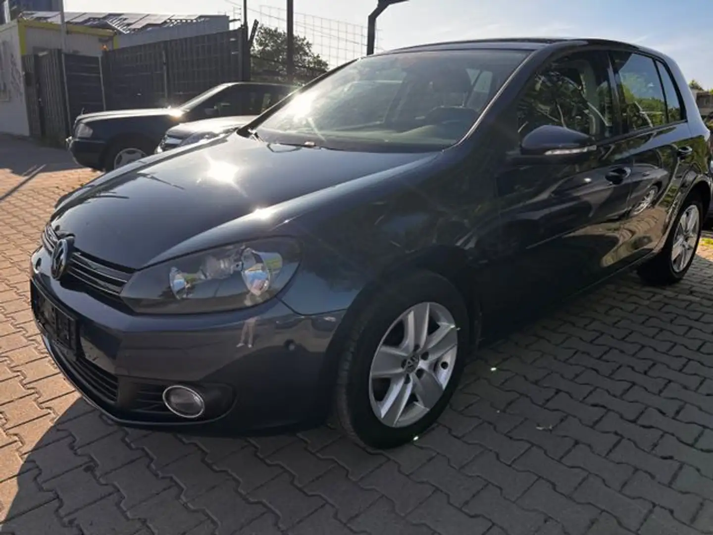 Volkswagen Golf VI Comfortline,1.Hand, selbst parken, top Z  Comfo - 2