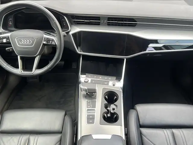 Audi A6 view 13