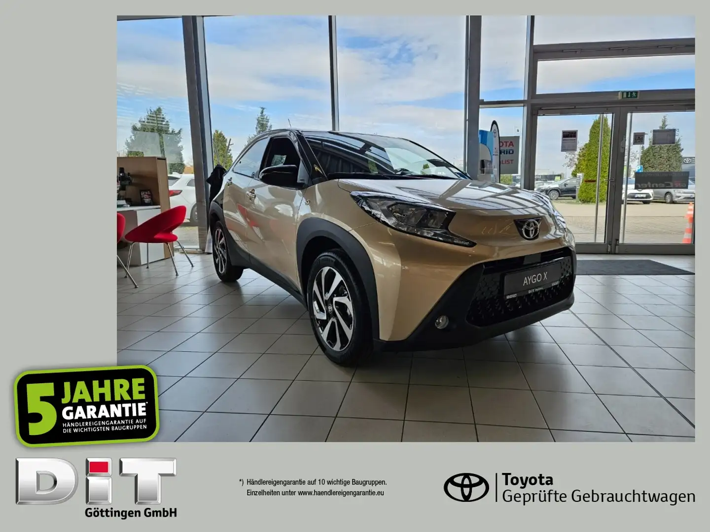 Toyota Aygo X 1.0 Teamplayer Klima, FLA SpurH KAM ACC Noir - 1