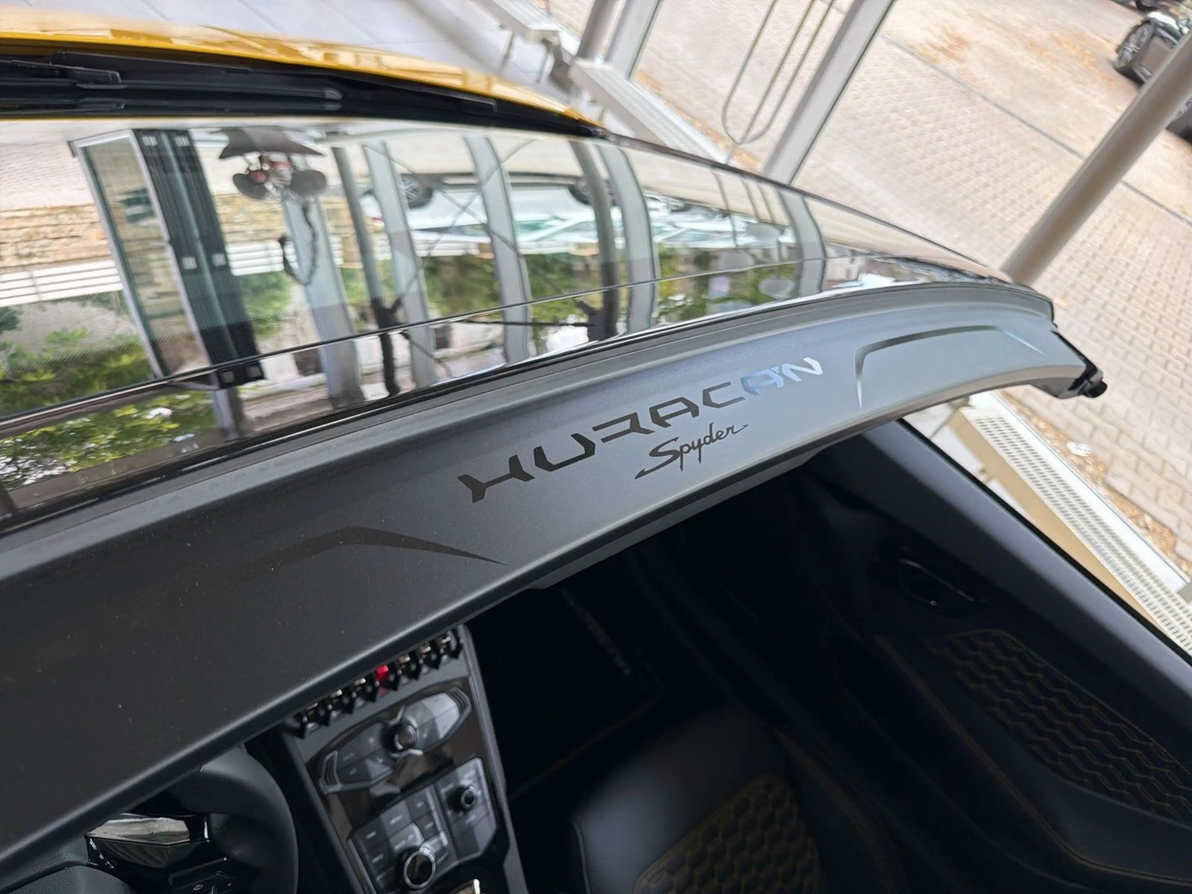 Lamborghini Huracán SPYDER 1Hd LIFT CARBONBREMSE LED — photo 14