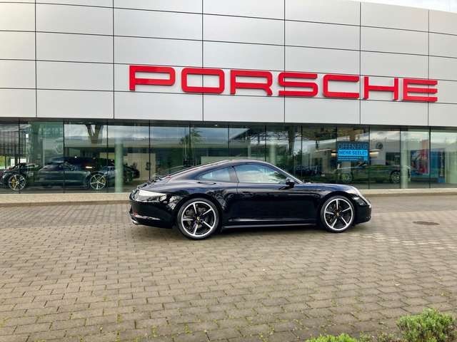 Porsche 911 911 991 Carrera 4 PDK Black Edition