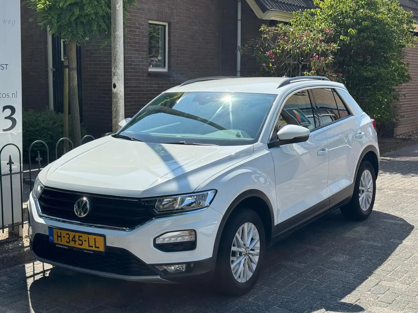 Volkswagen T-Roc 1.0 TSI Style Wit - 2