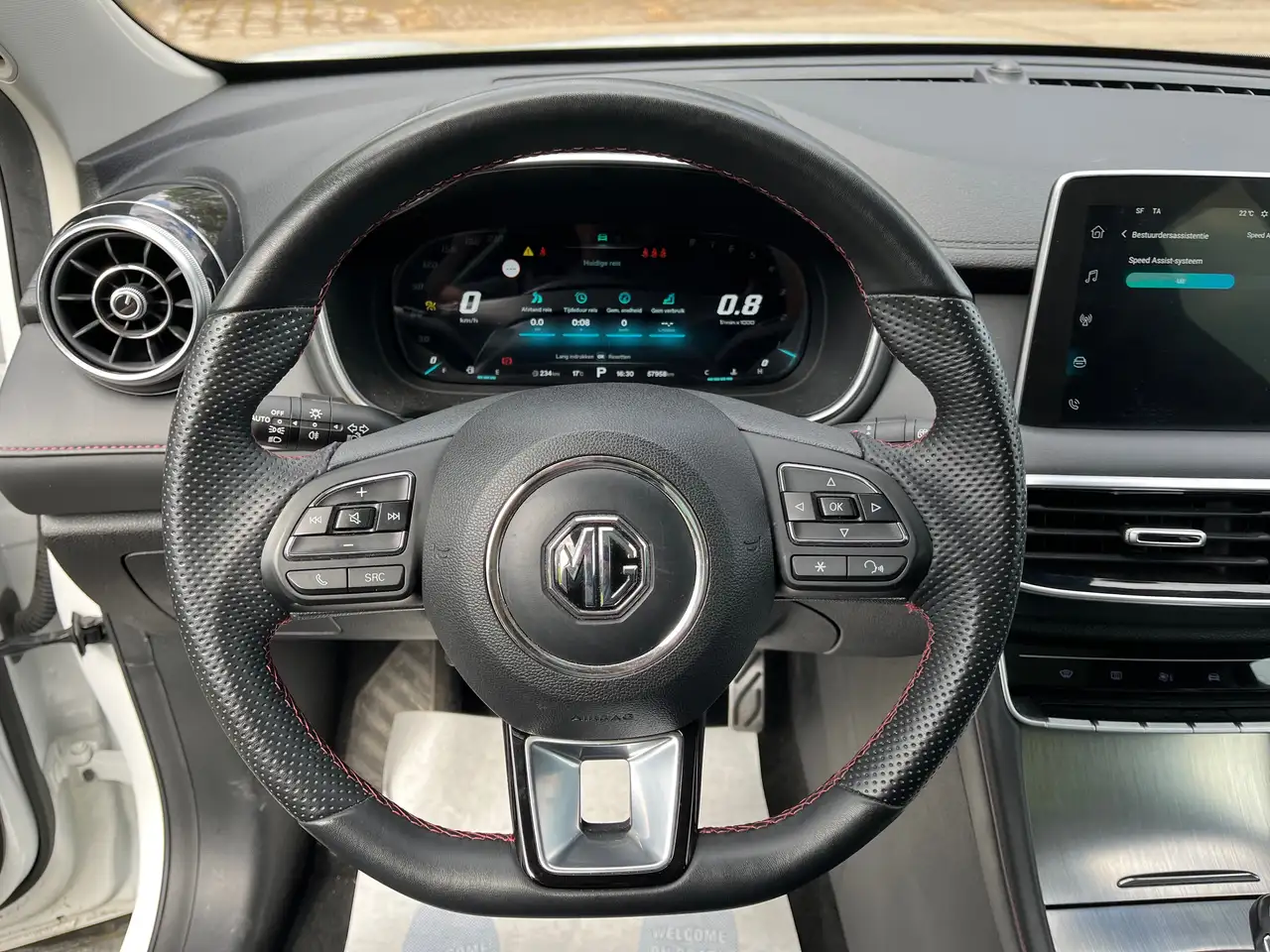 MG HS Luxury Automaat 2024 Pano/Carplay/360/ACC Garantie!!, миниатюра 16