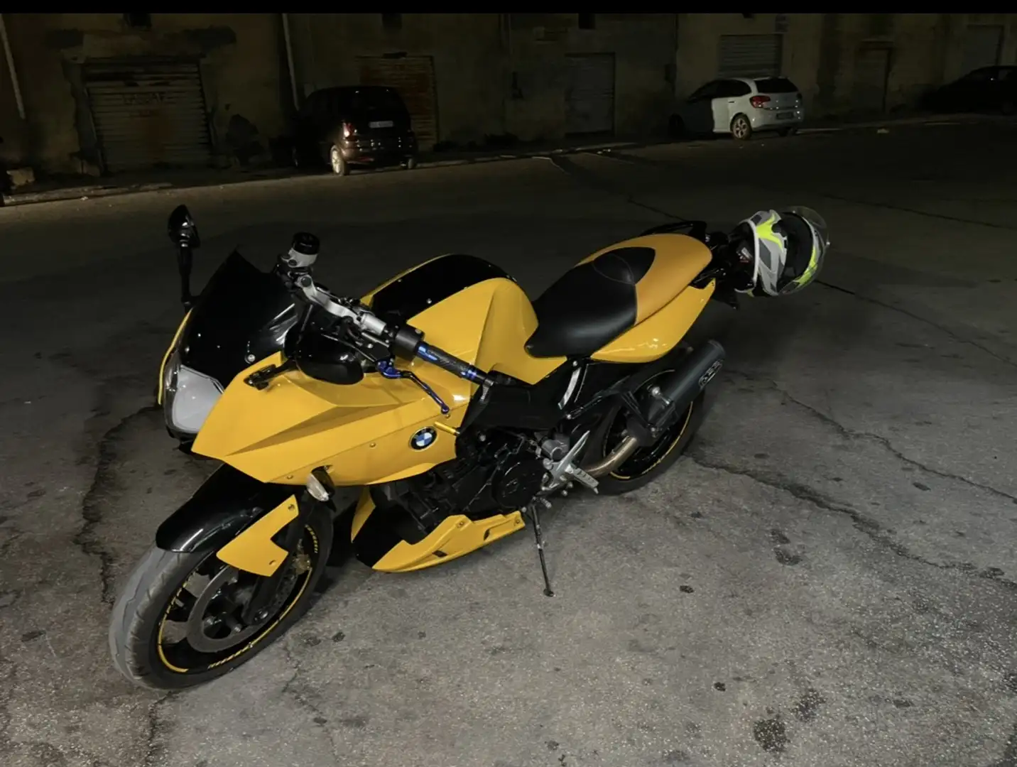 BMW F 800 S - 1