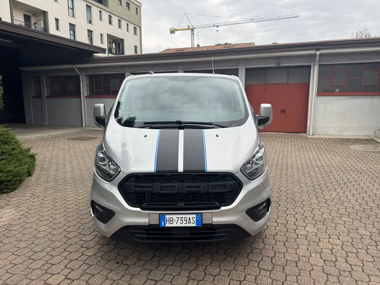 Ford Transit Custom 6 POSTI Argento - 2