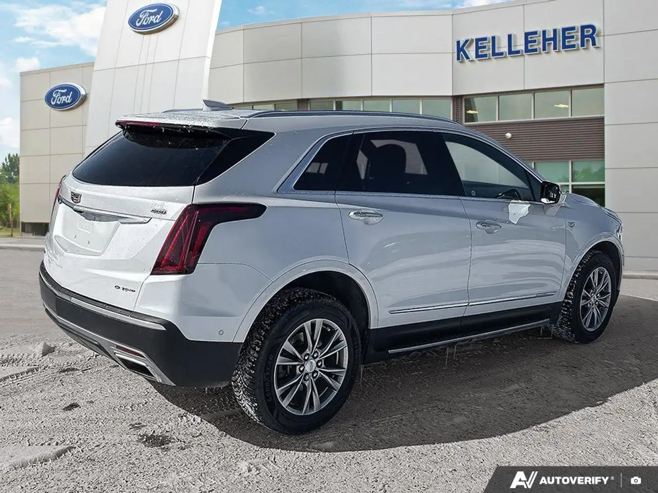 Cadillac XT5 снимка Cadillac XT5