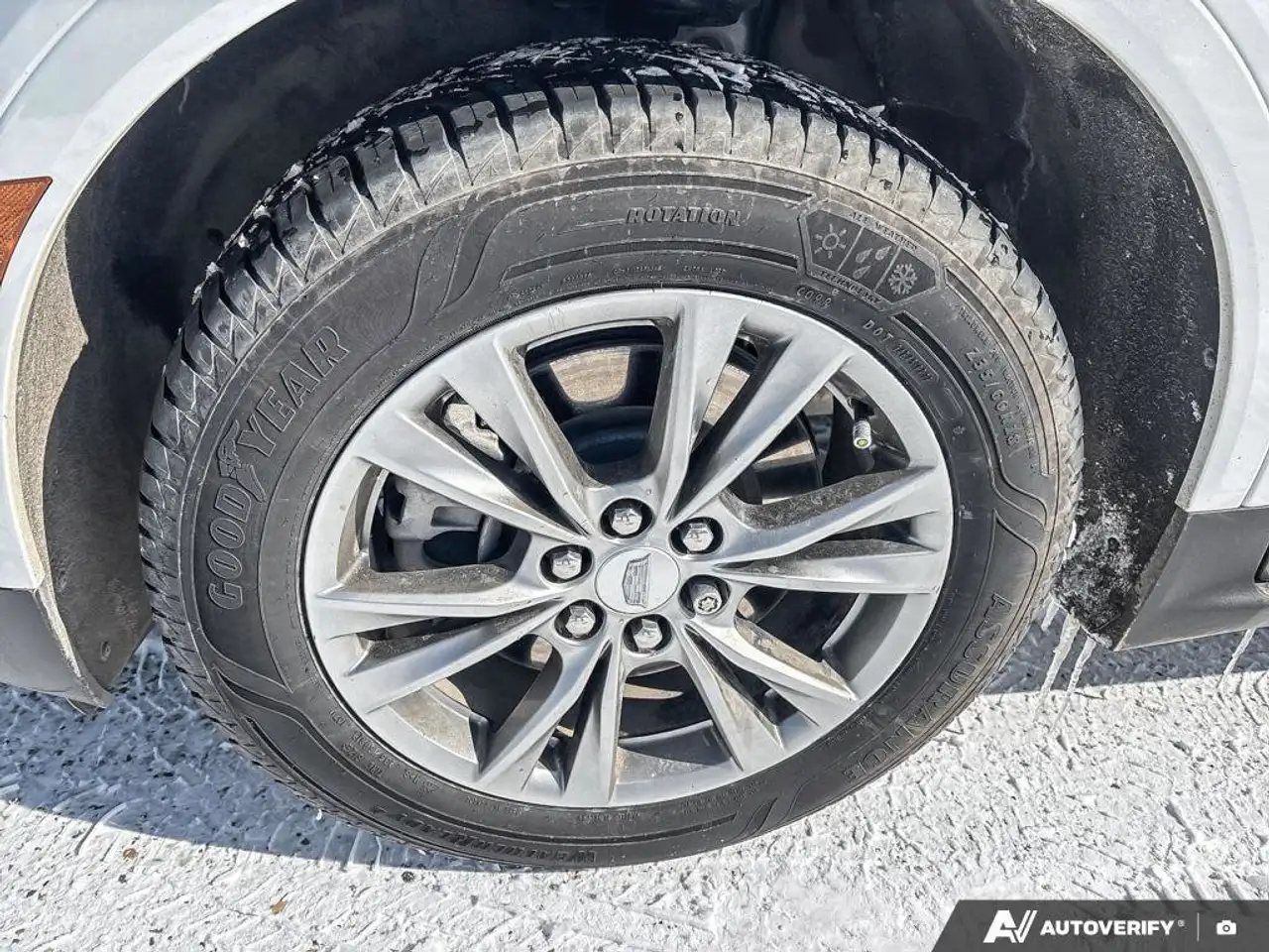 Cadillac XT5 снимка Cadillac XT5