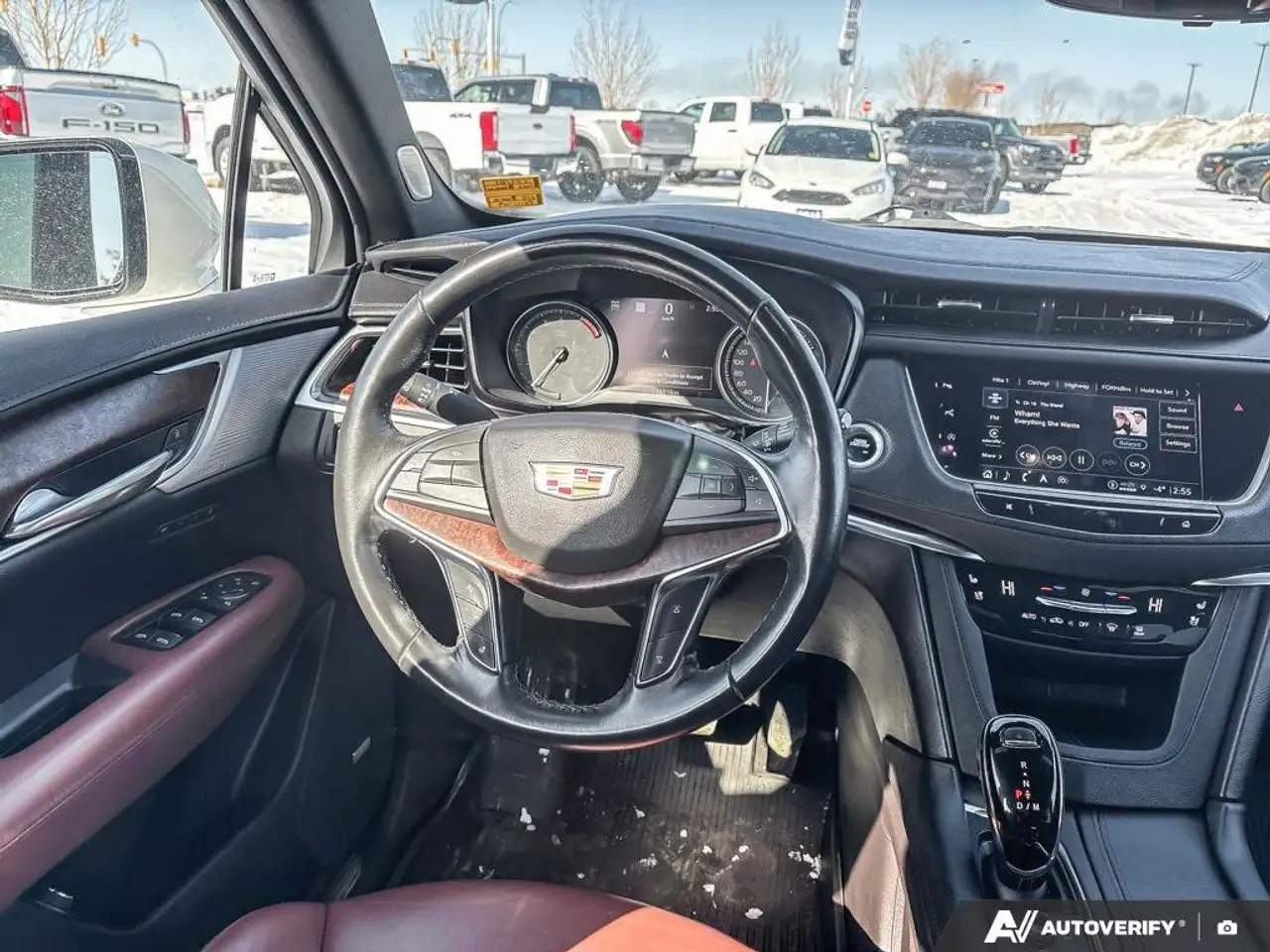 Cadillac XT5 снимка Cadillac XT5