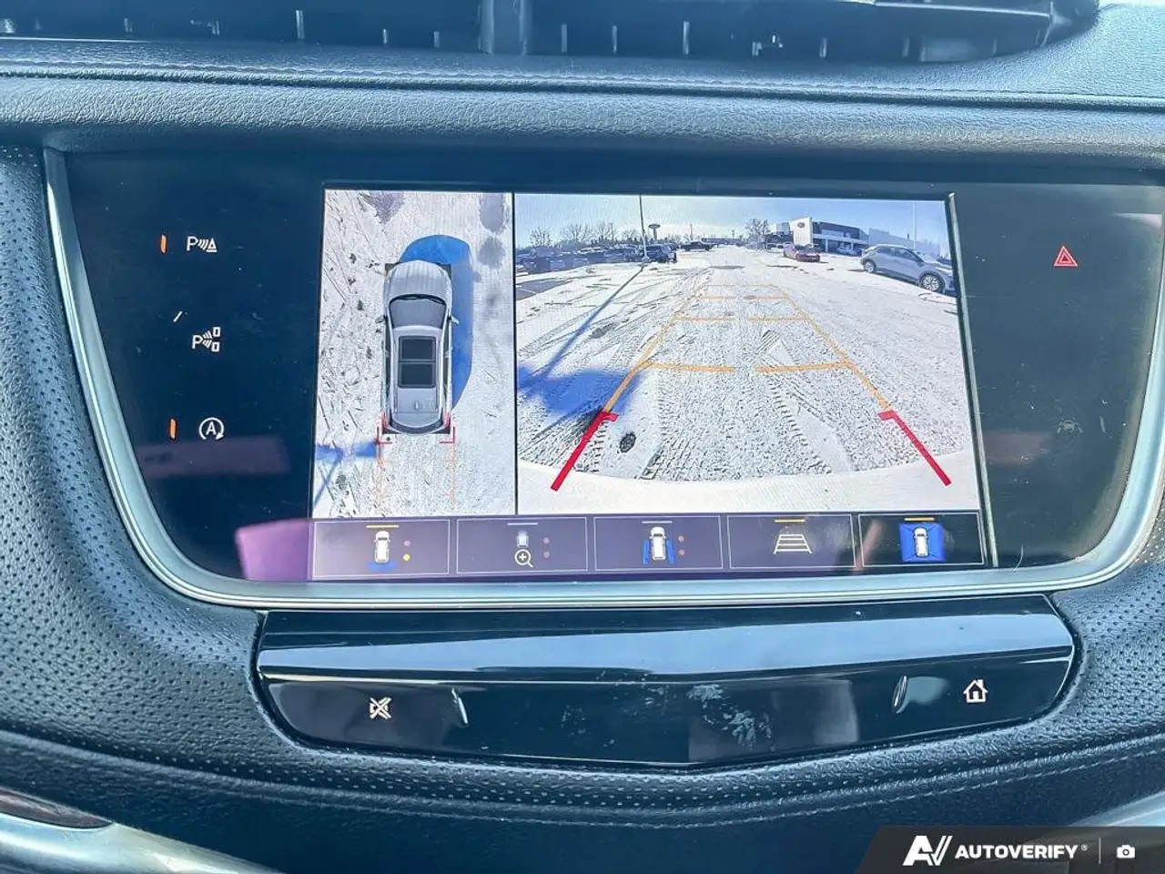 Cadillac XT5 снимка Cadillac XT5