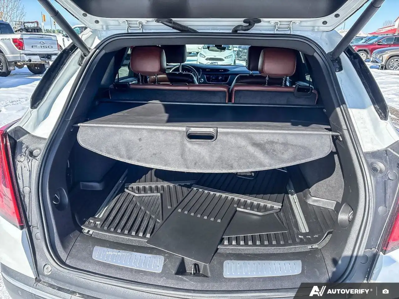 Cadillac XT5 снимка Cadillac XT5