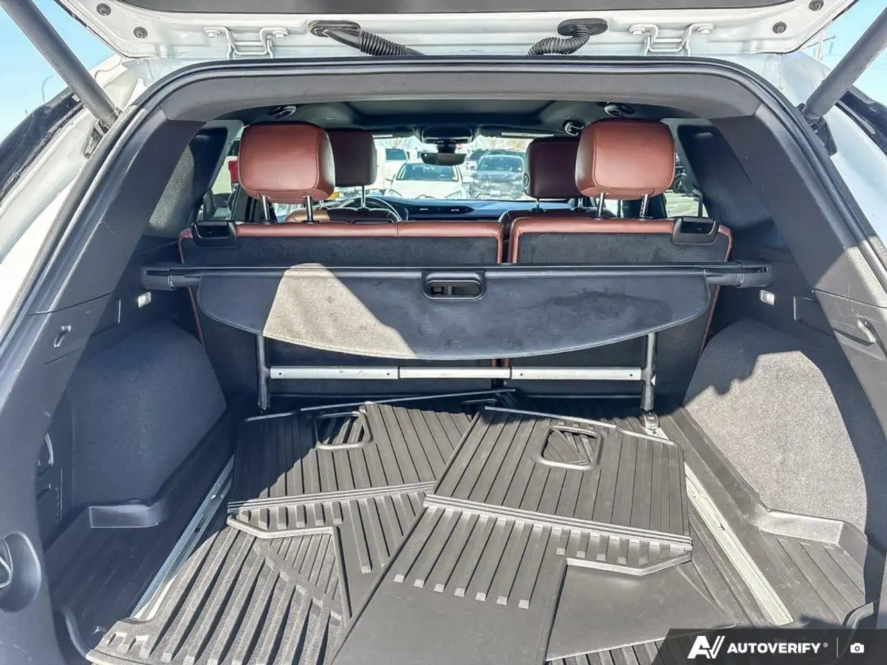 Cadillac XT5 снимка Cadillac XT5