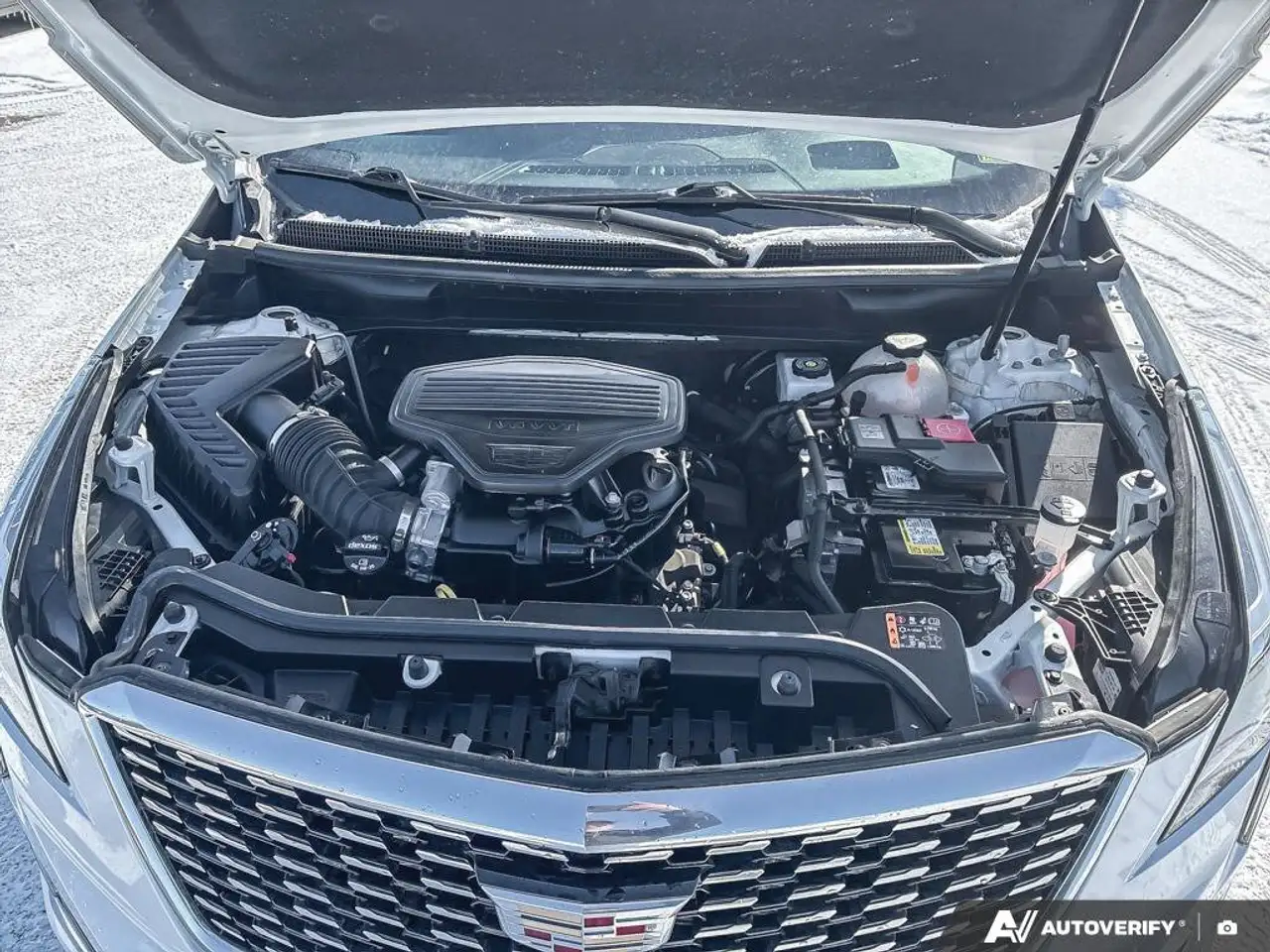 Cadillac XT5 снимка Cadillac XT5